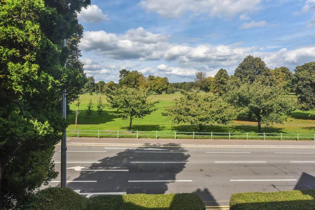 Traditional 3-Bed Property in Pontcanna with Parking