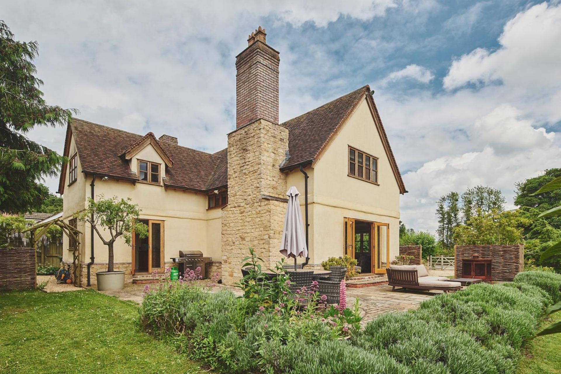 Apple Tree Cottage view 4