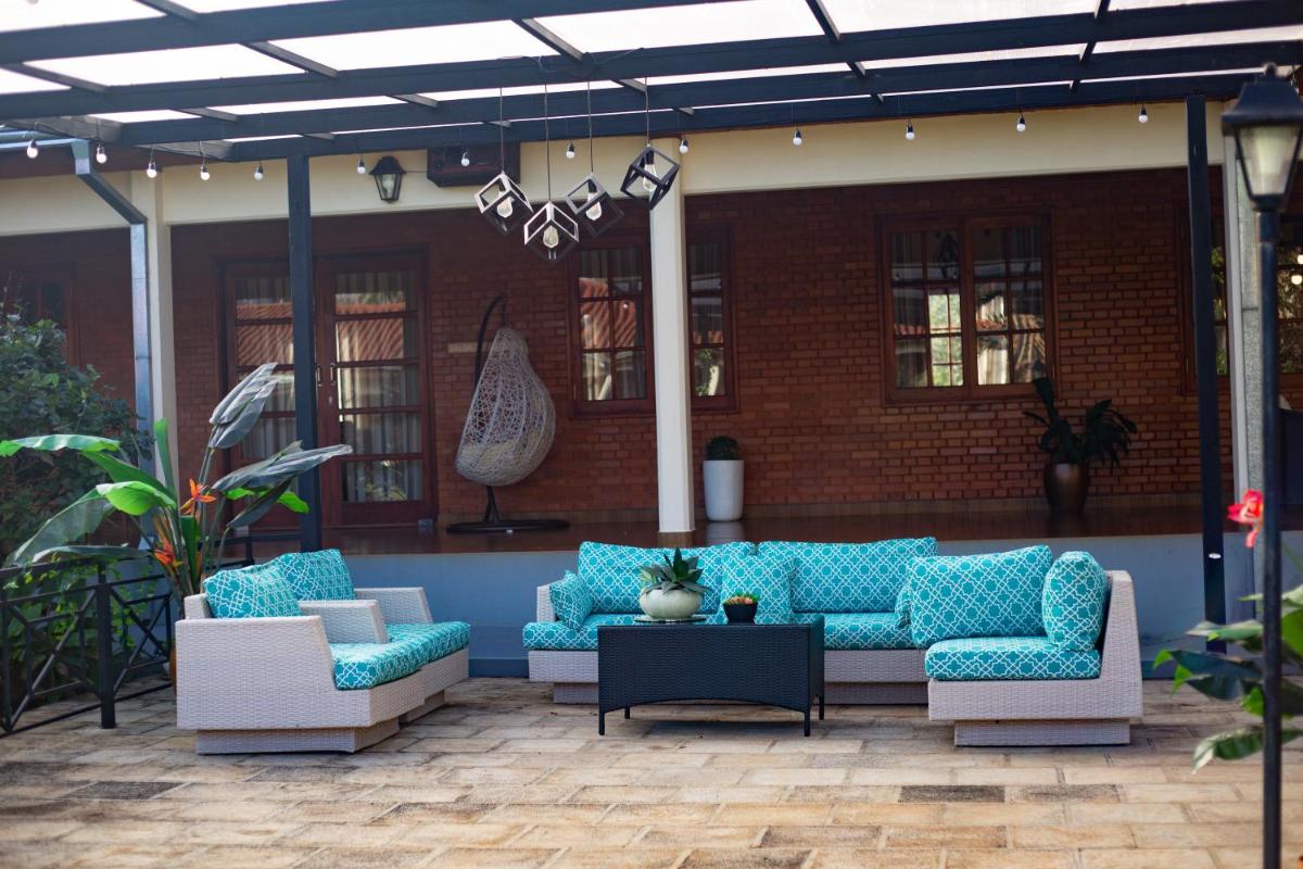 outdoor BBQ area