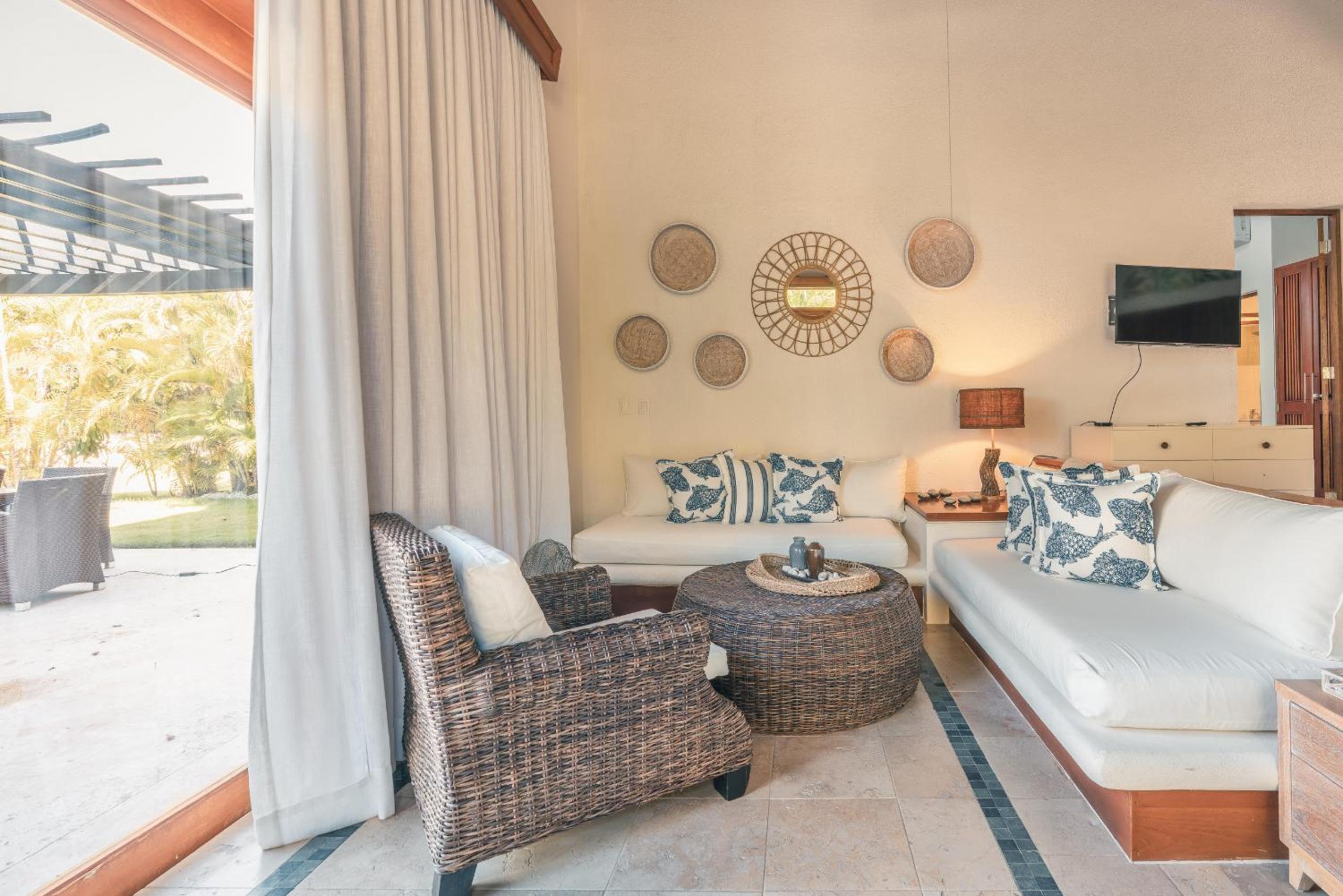 Fabulous villa with picuzzi at Green Village B843 view 2