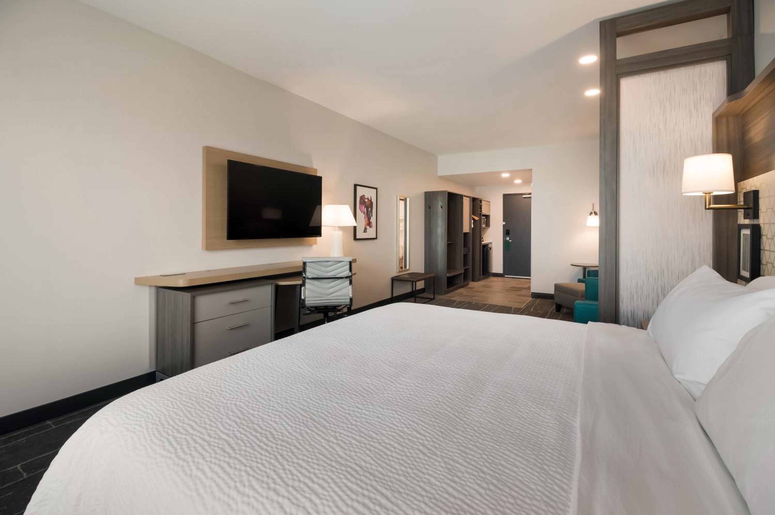 Holiday Inn Suites - Mt Juliet Nashville Area, an IHG Hotel - Property Image 4
