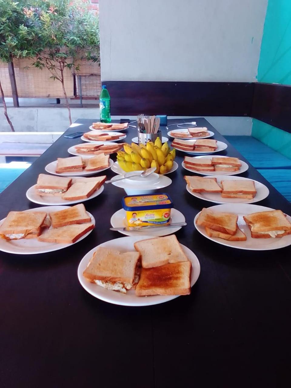 Hangover Hostels Mirissa
