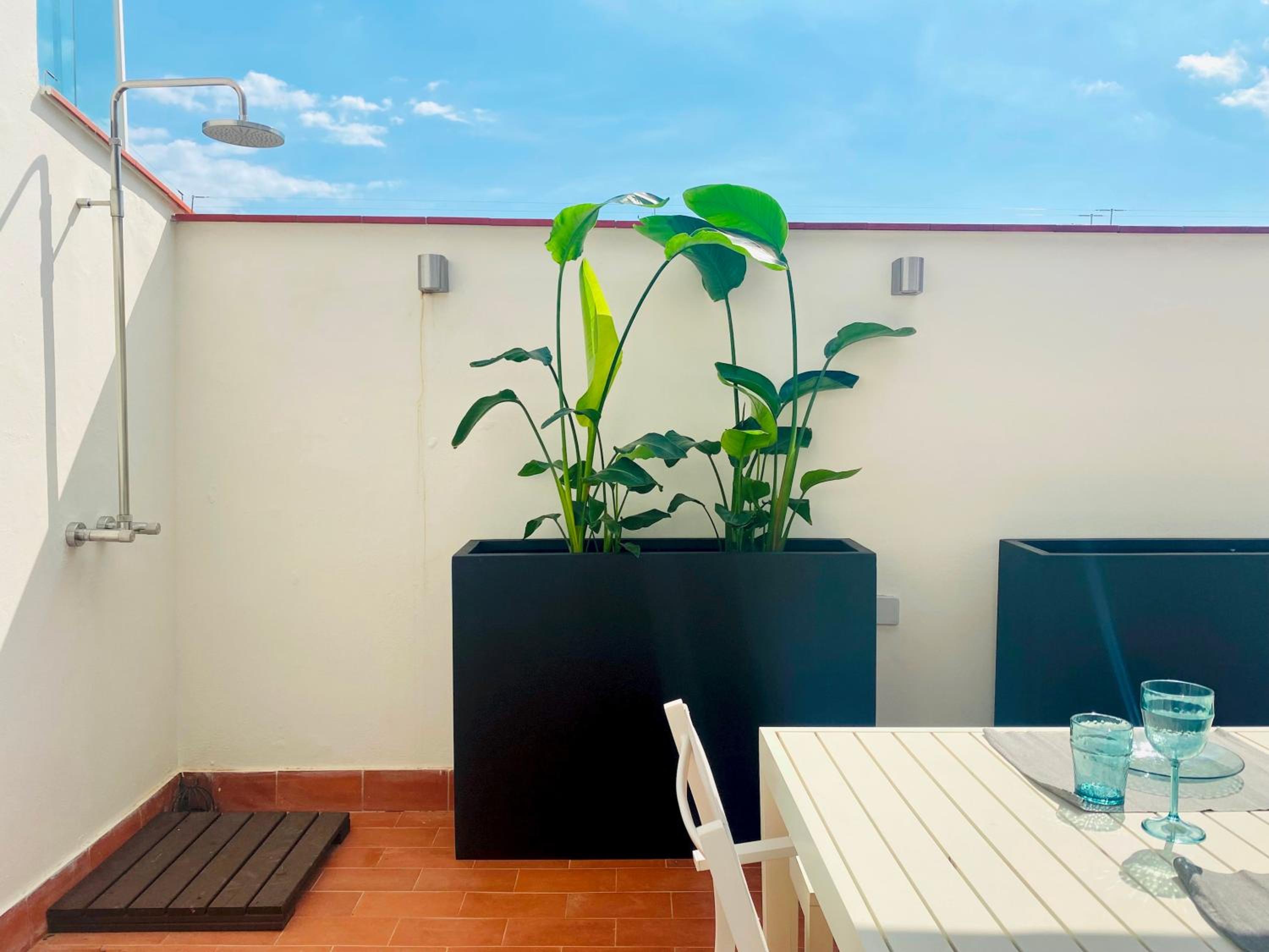 Modern Penthouse with VIEWS Near Paseo De Gracia by MyRentalHost