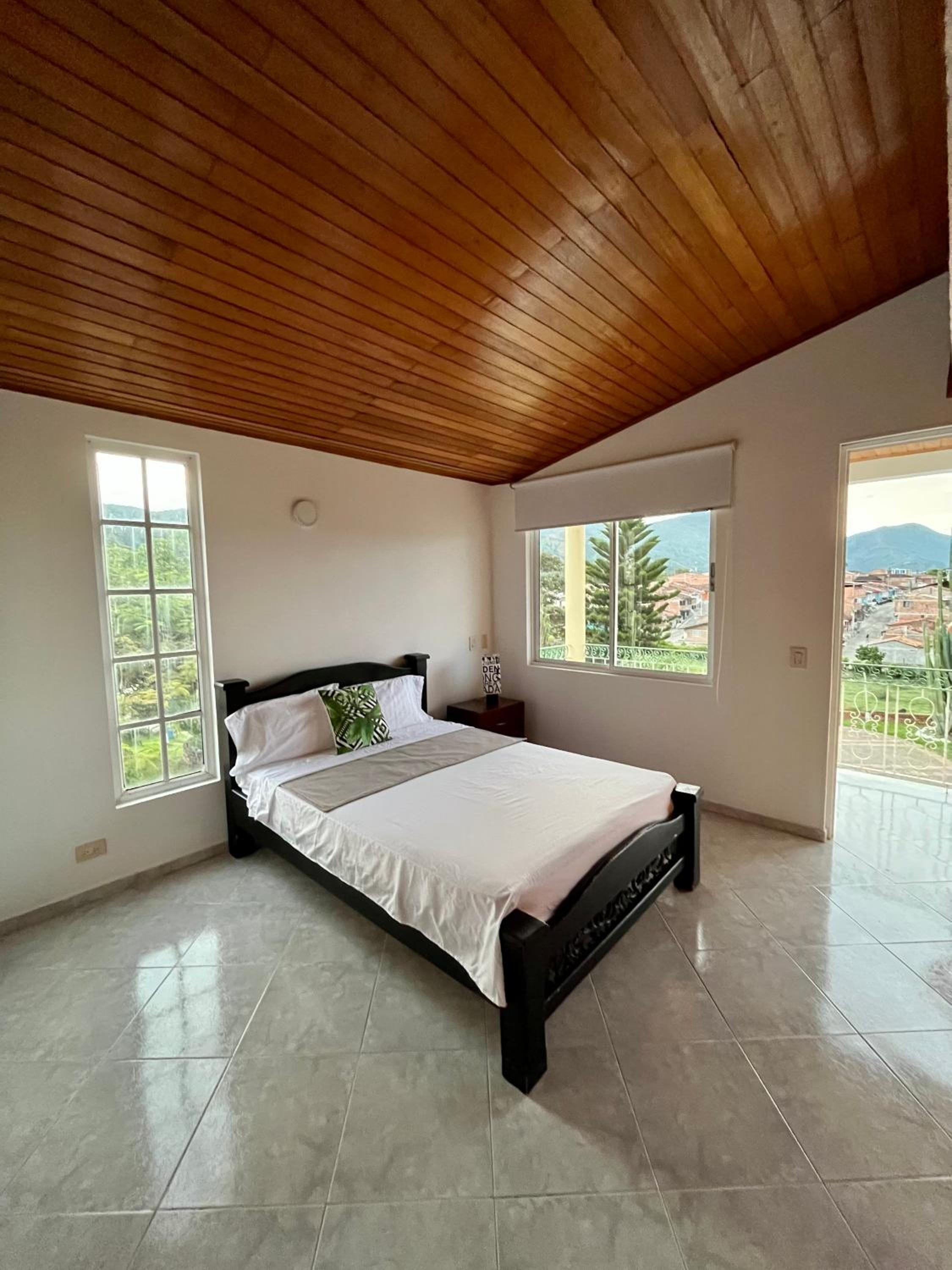 Finca tres colinas