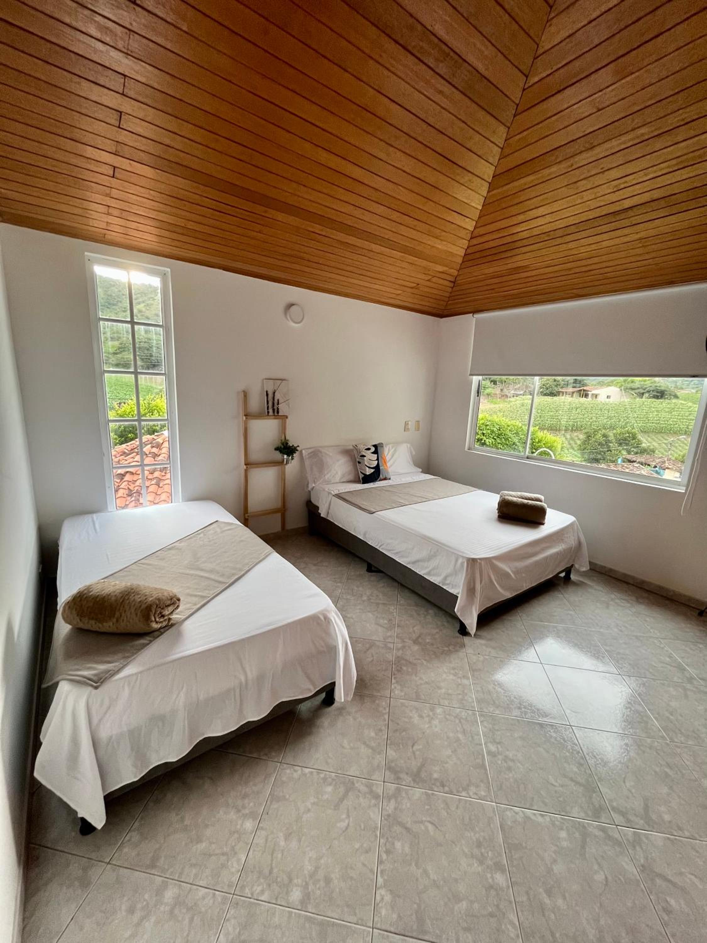 Finca tres colinas