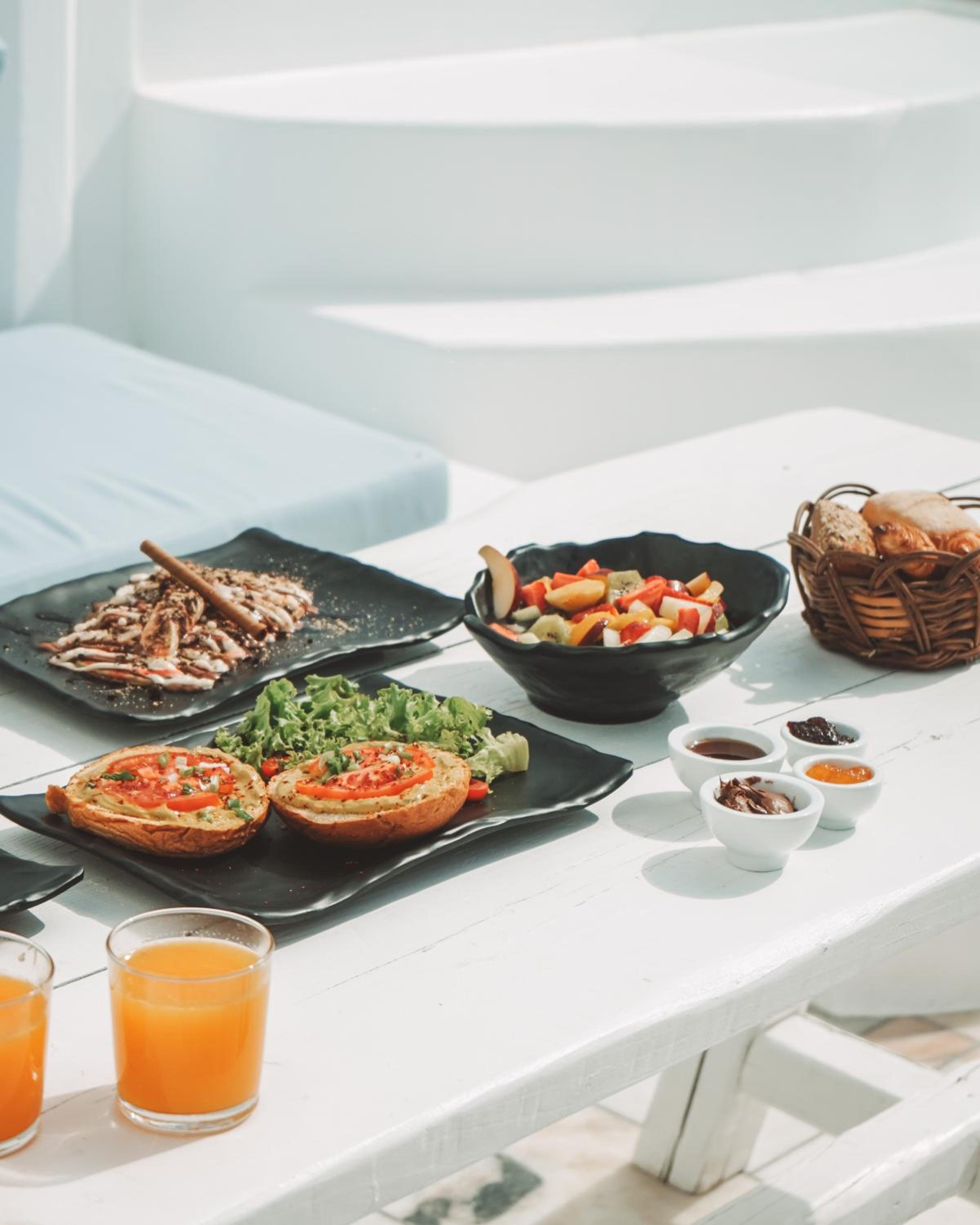 ArmonOia Suites