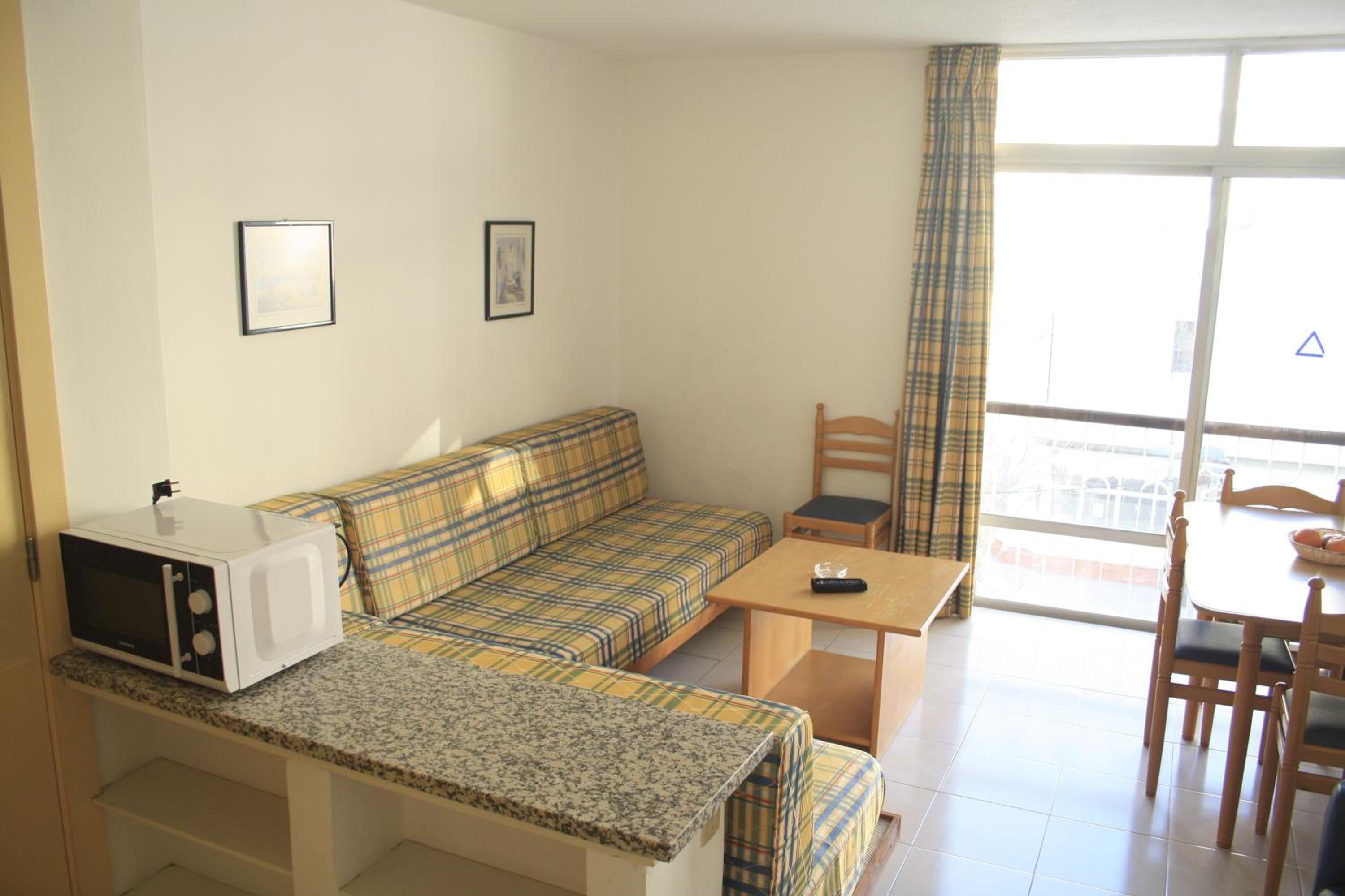 Edificio Albufeira Apartamentos A. Local - Albuturismo Lda
