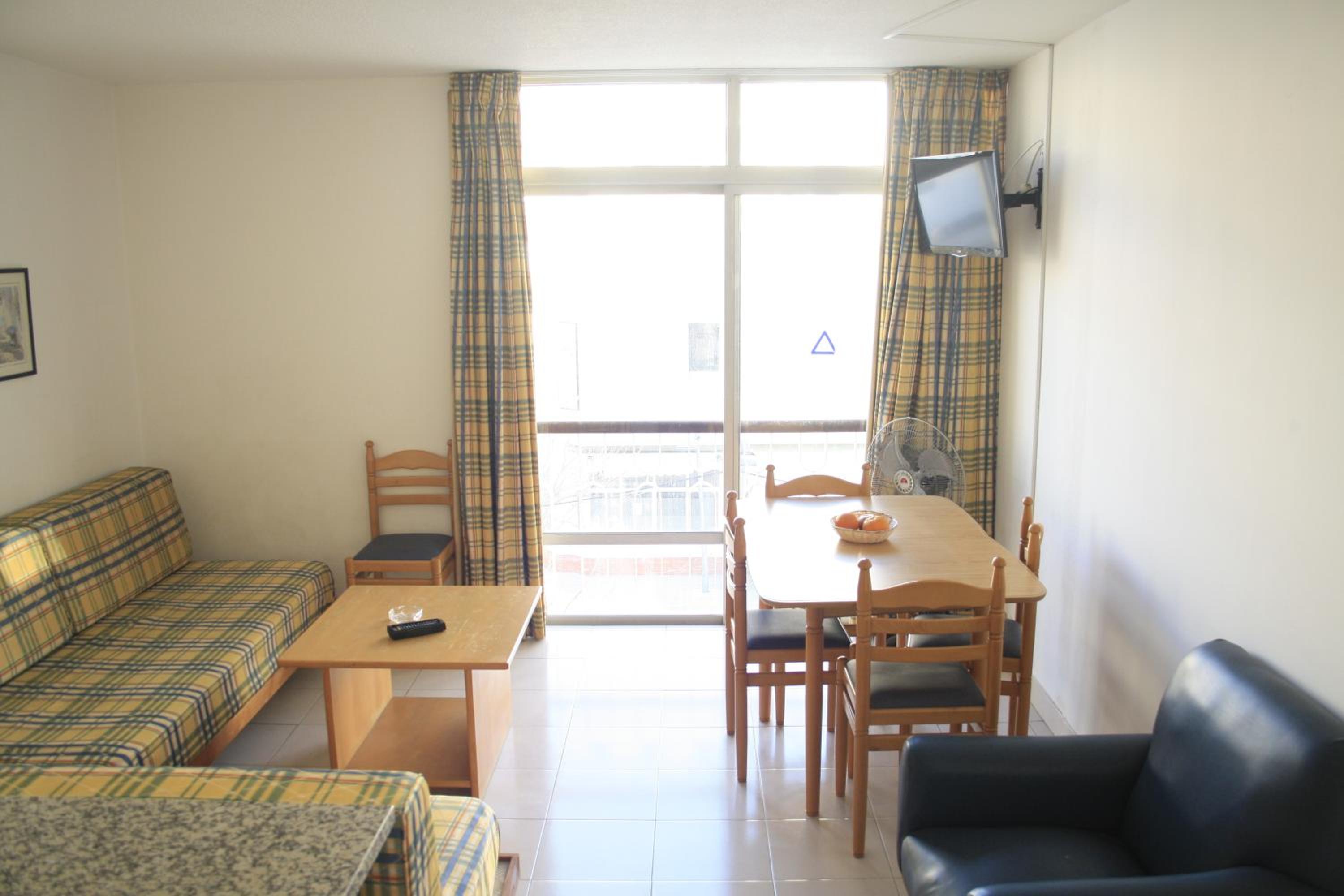 Edificio Albufeira Apartamentos A. Local - Albuturismo Lda
