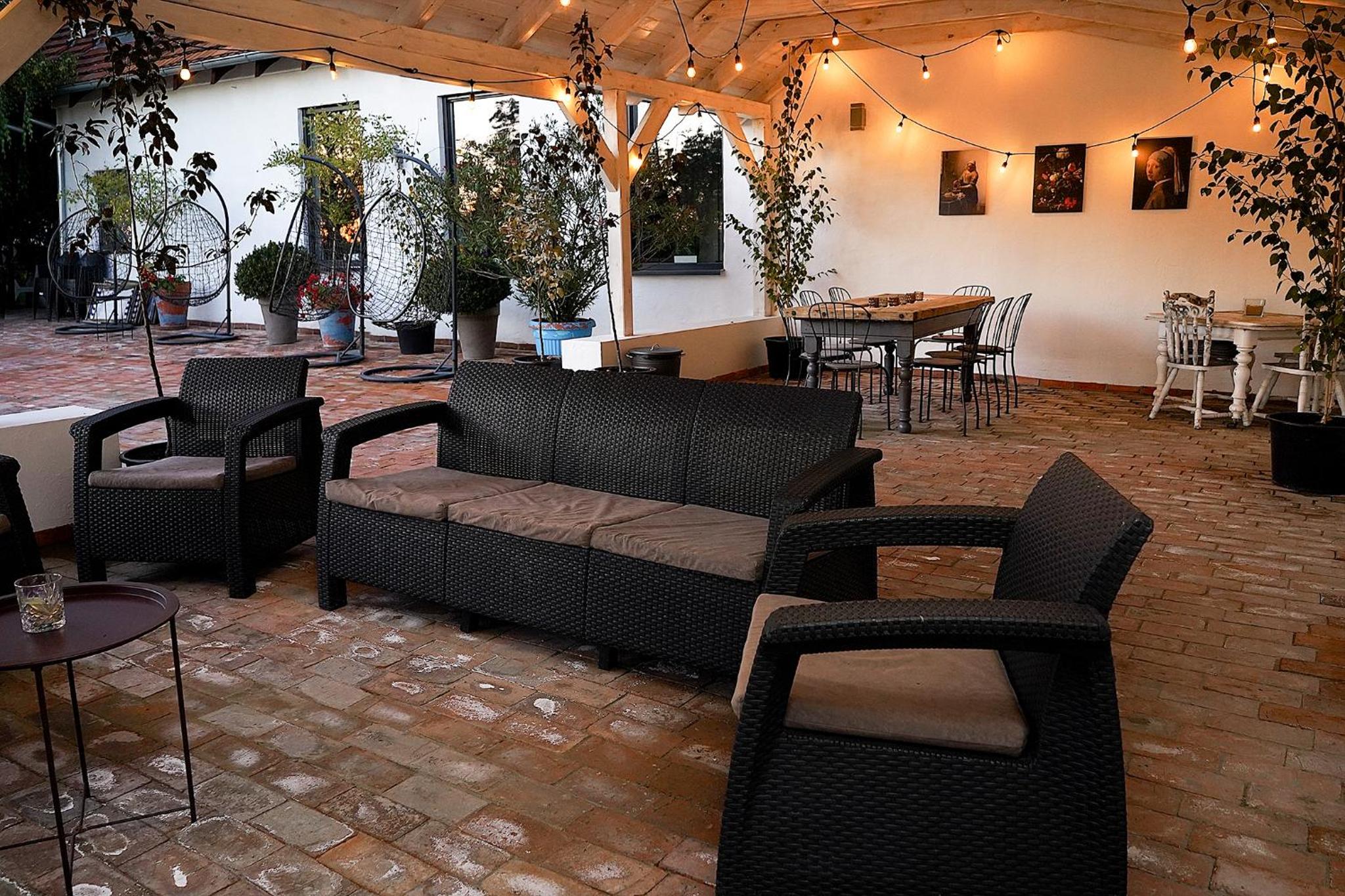 Grand House 47