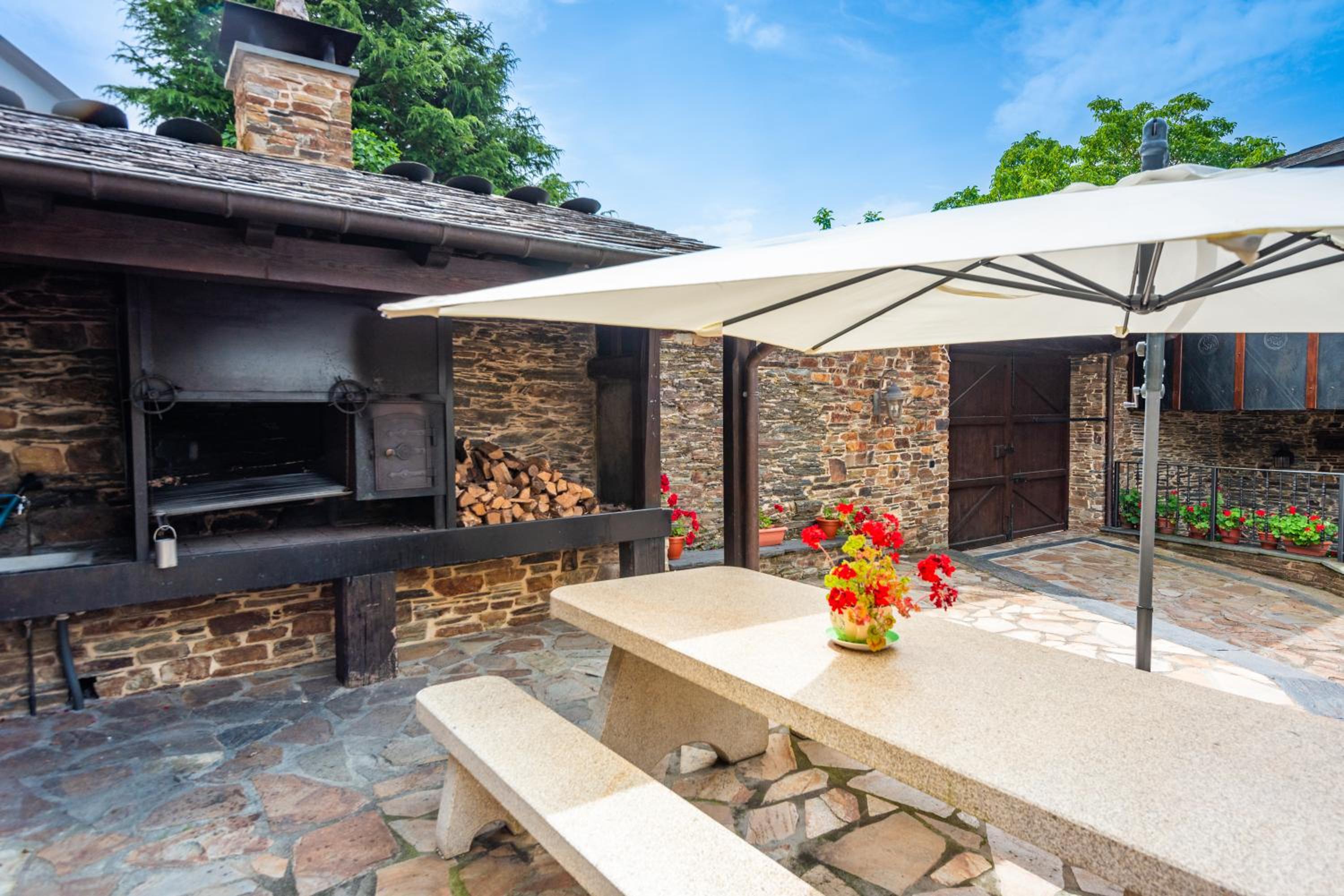 Balcón de Oscos, Apartamentos Rurales en la Asturias más auténtica