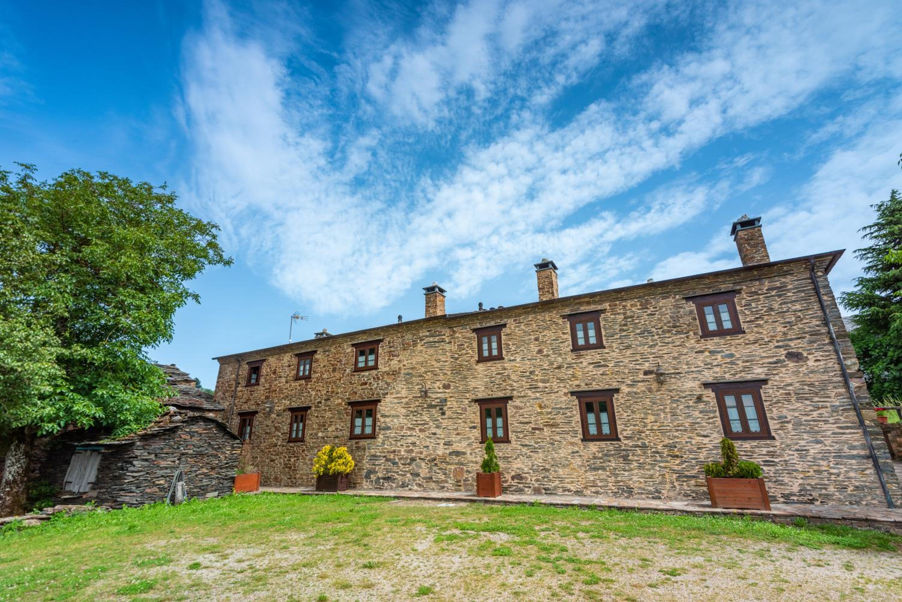 Balcón de Oscos, Apartamentos Rurales en la Asturias más auténtica