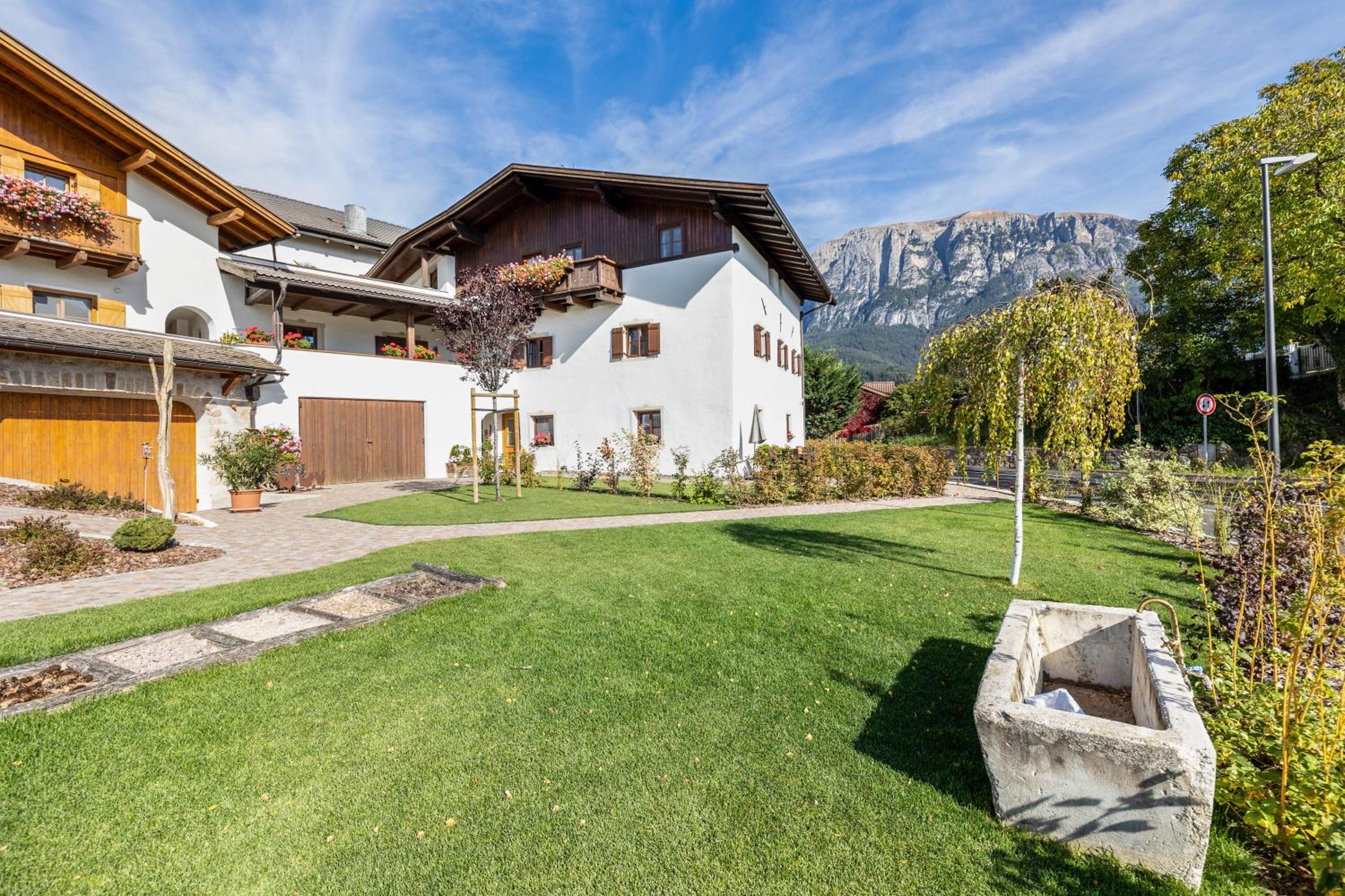 Florerhof Ferienwohnung Flieder view 2