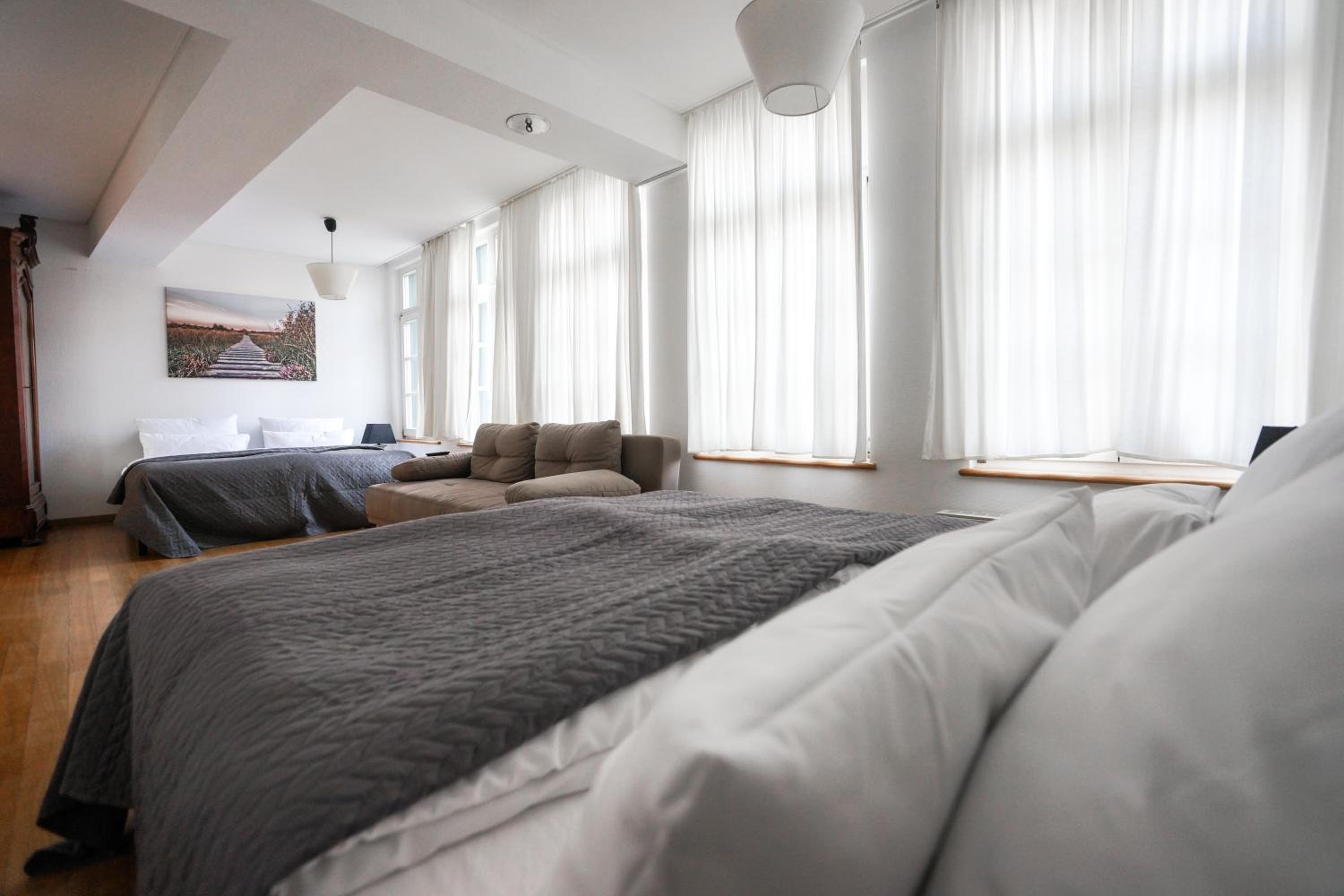 LOFT13 Traumhafte Wohnung mit Terrasse für 8 Gäste