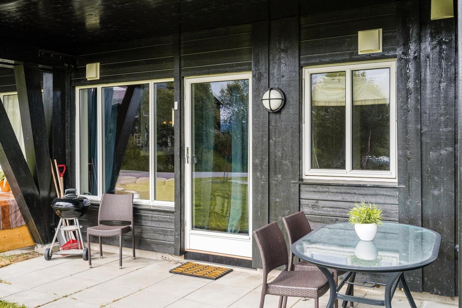 Leilighet Beitostølen sentrum, terrasse og innendørs parkering