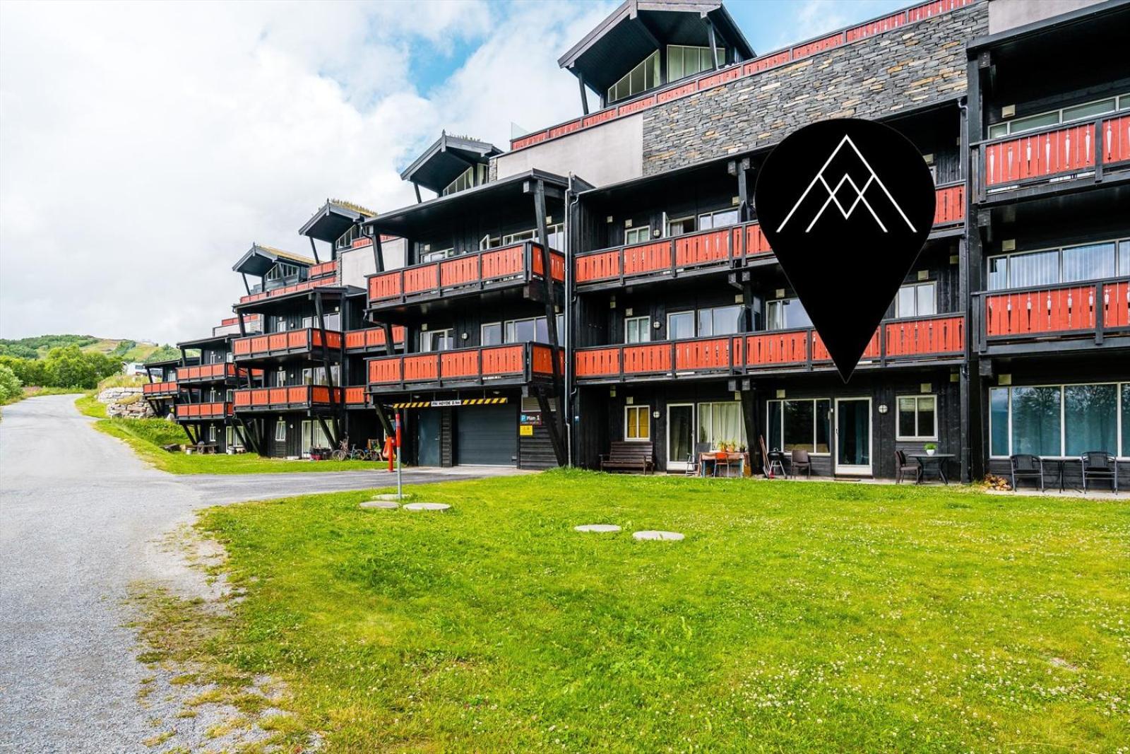 Leilighet Beitostølen sentrum, terrasse og innendørs parkering