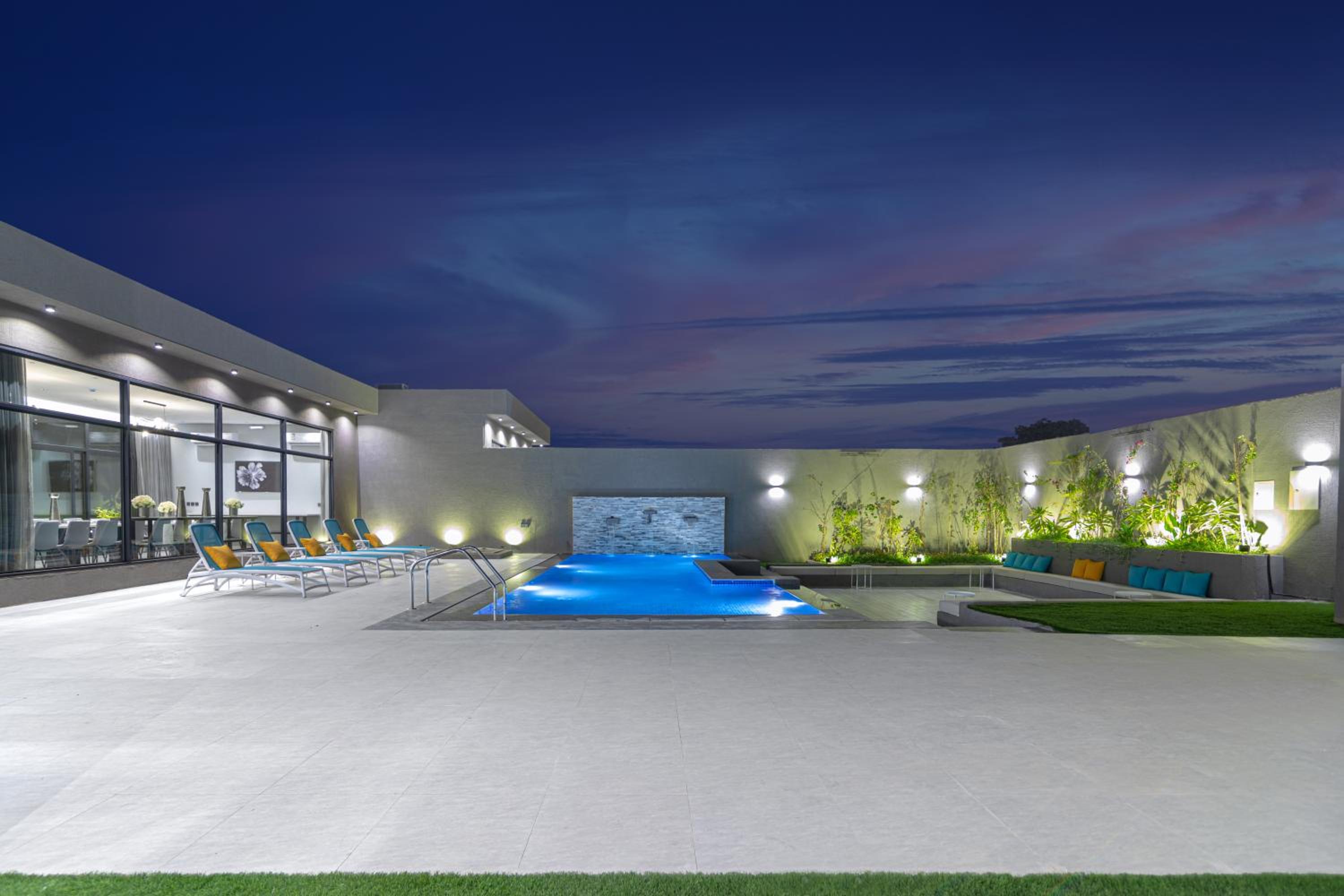 Riyadh View Resort منتجع و شاليهات الرياض فيو