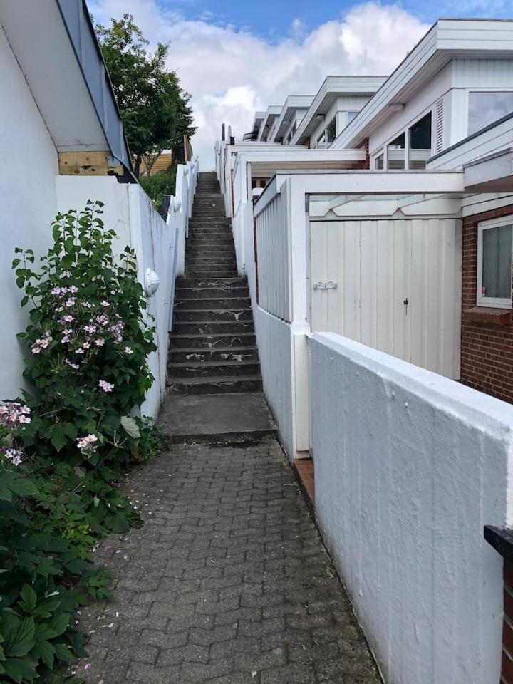 Hel(t) udlejningsbolig med Christina som vært