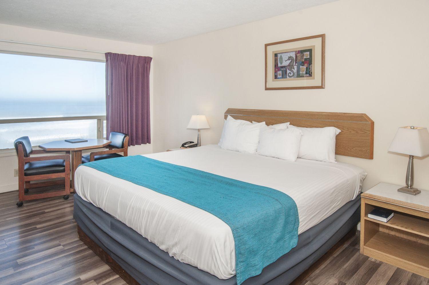 Seahorse Oceanfront Lodge