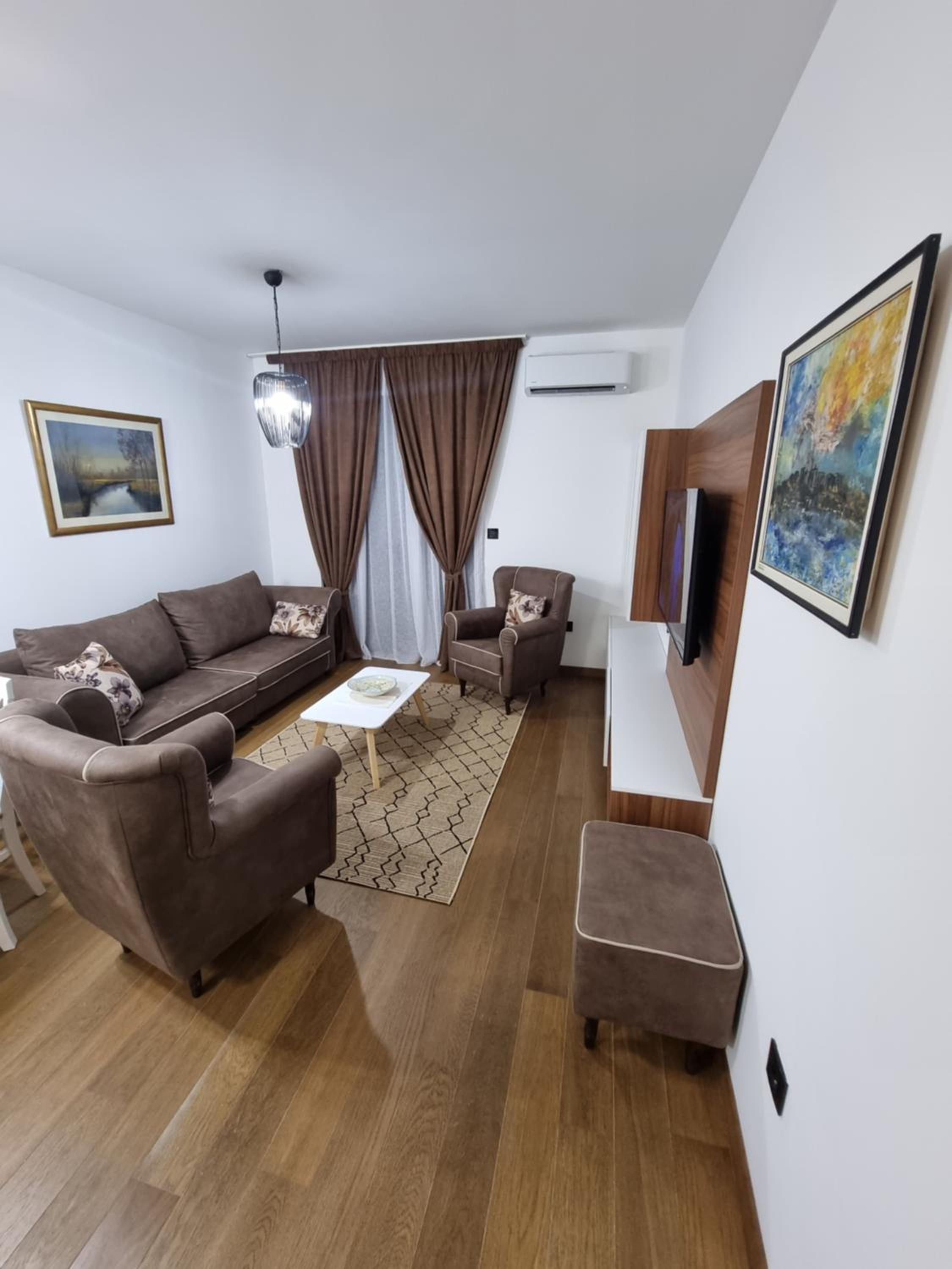 Fantastic new centre apartment