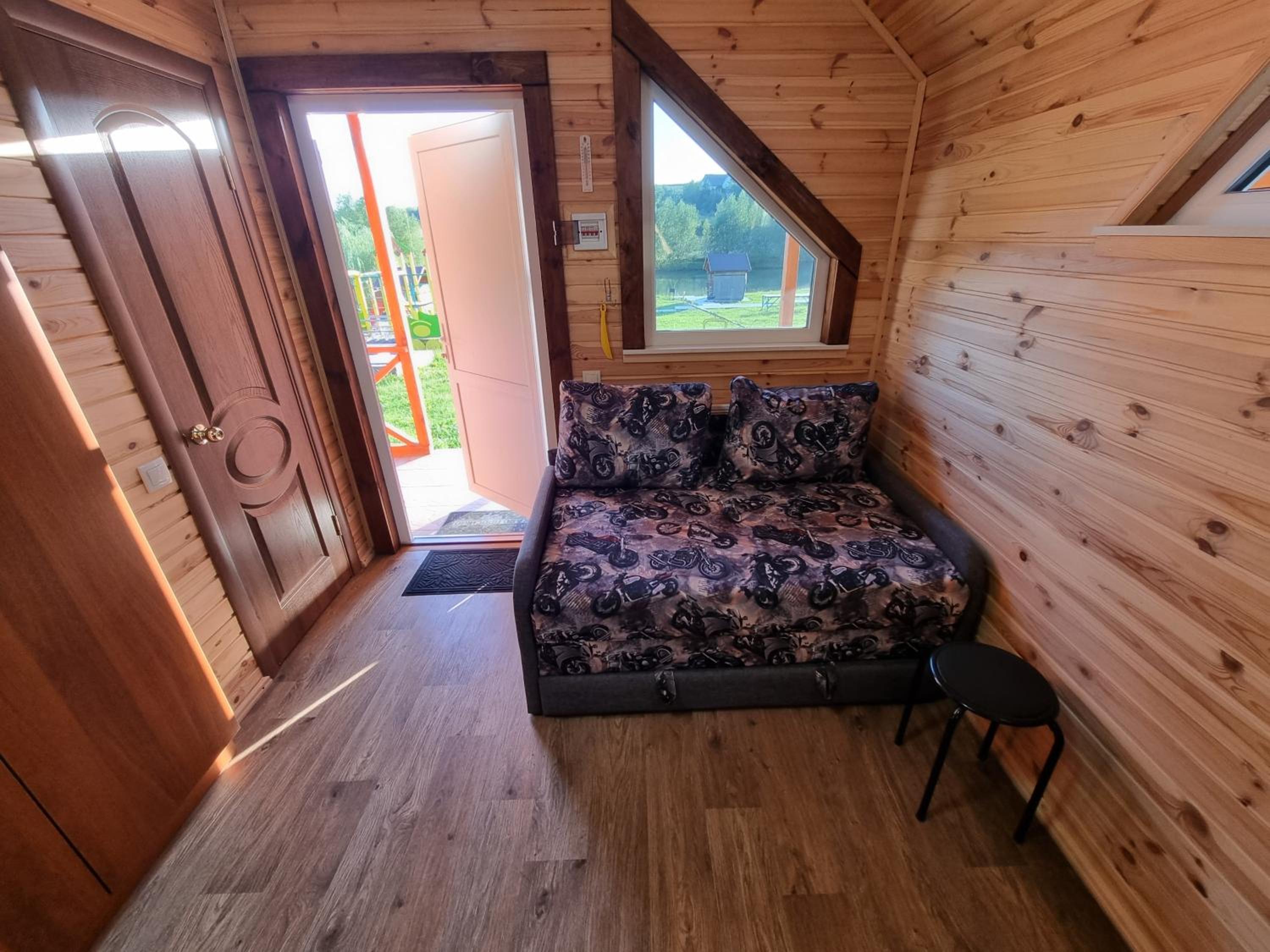 Photo 18