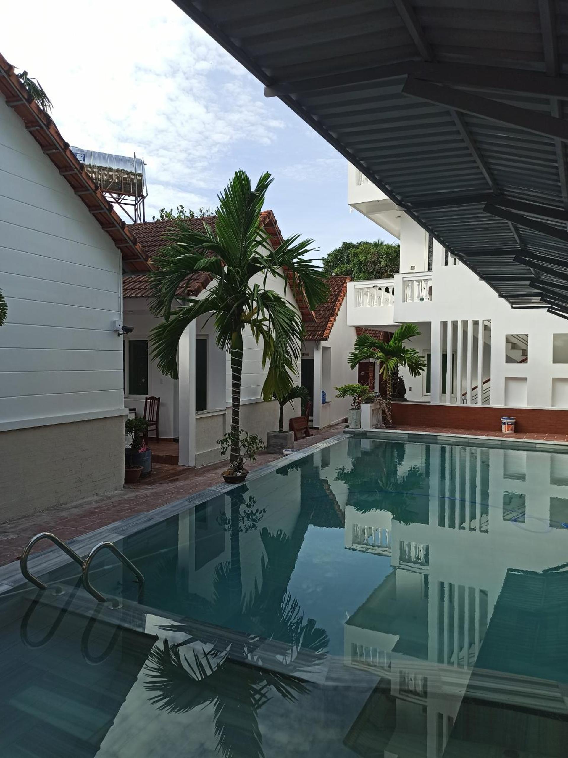 Familia Resort