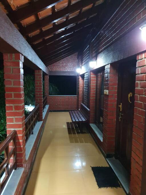 Anchorage - Mesmerizing villa with lawn, BB court view 5