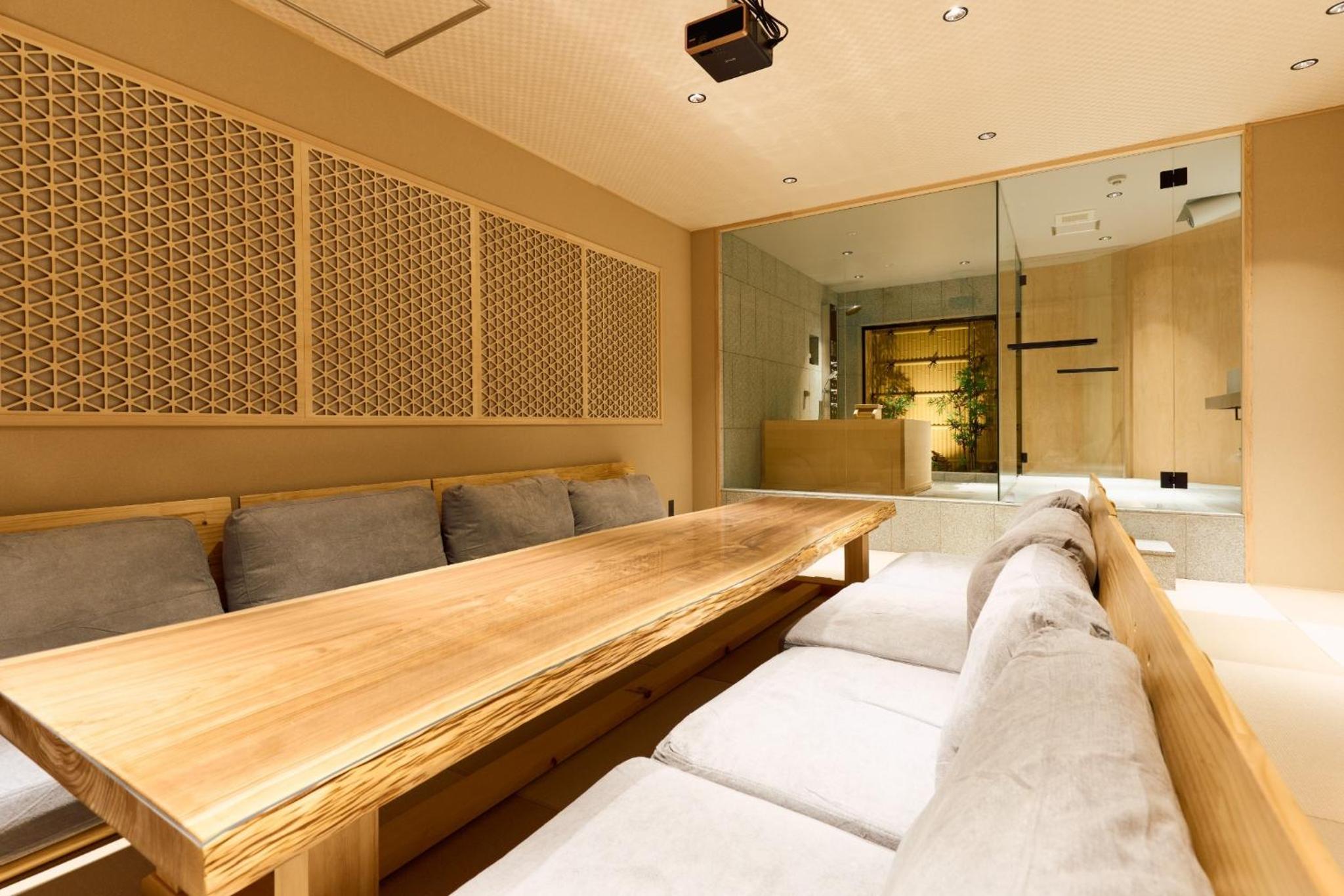 meeting & event spaces