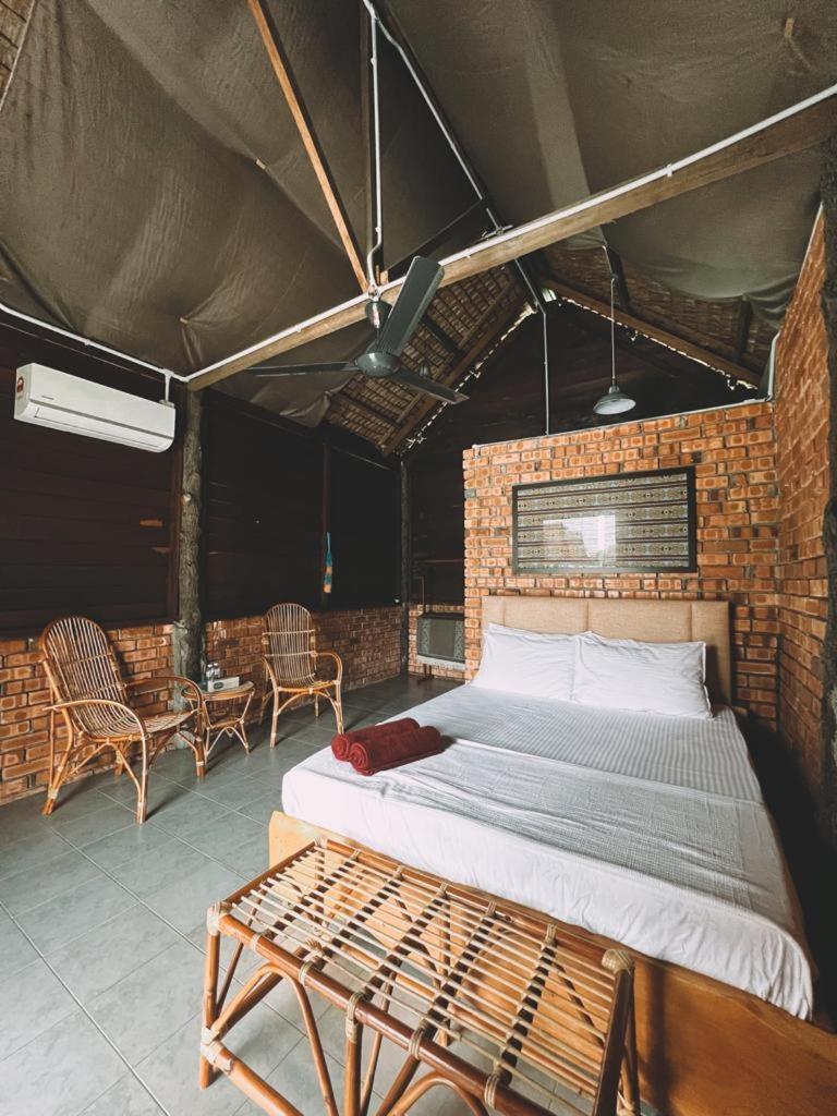 Nipoh Beach Cottage view 3