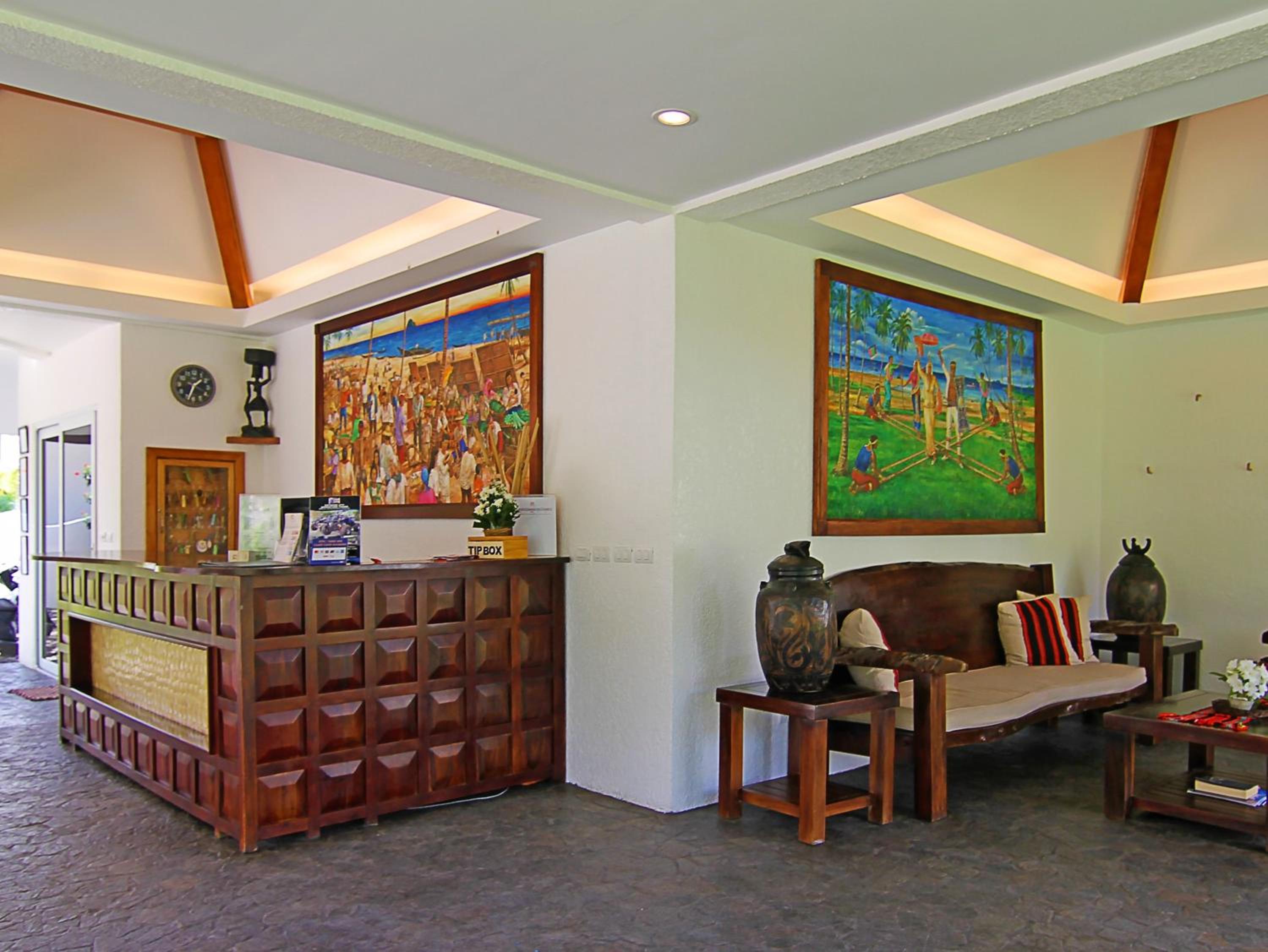 Vida Homes Condo Resort