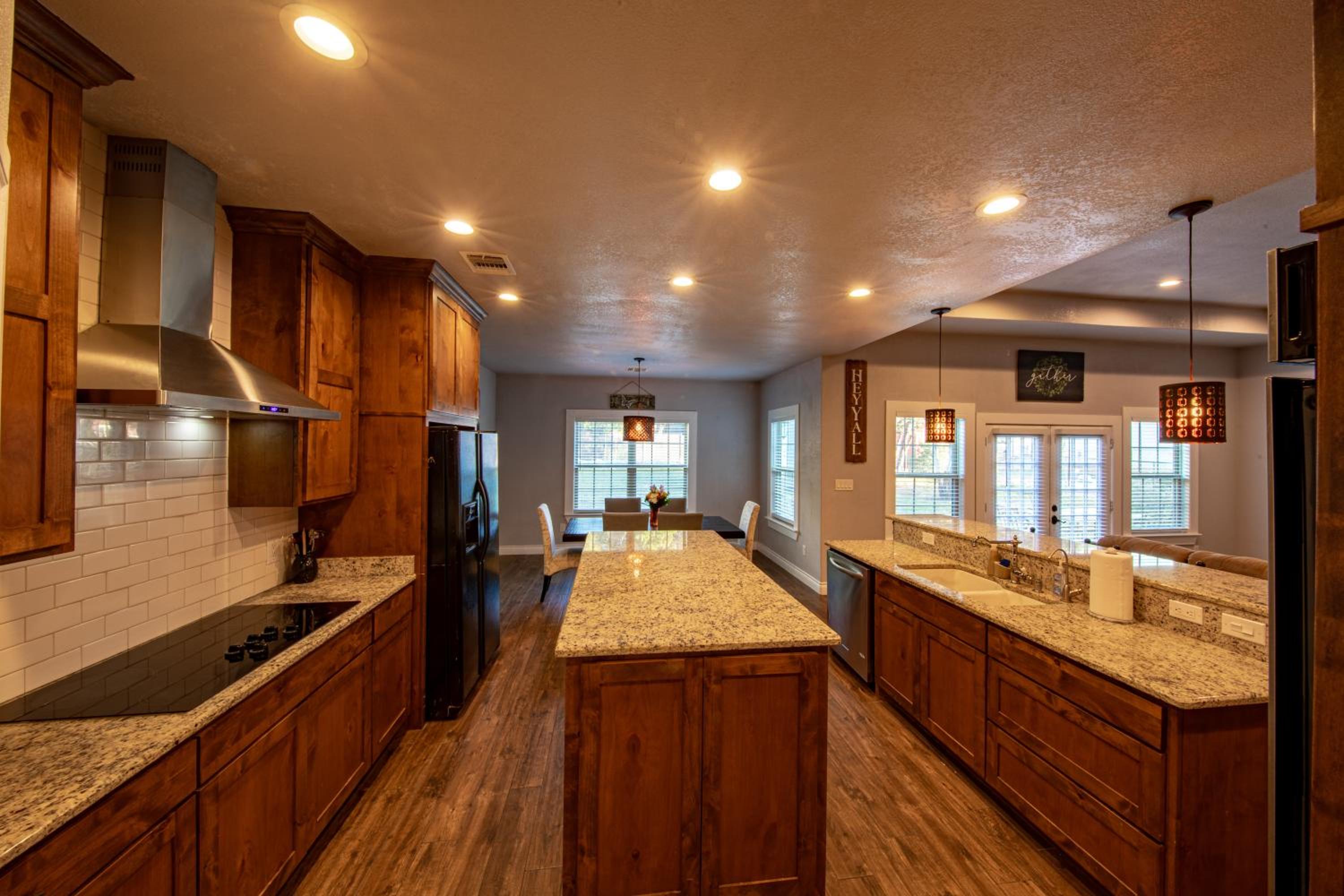 Lakeview Luxury