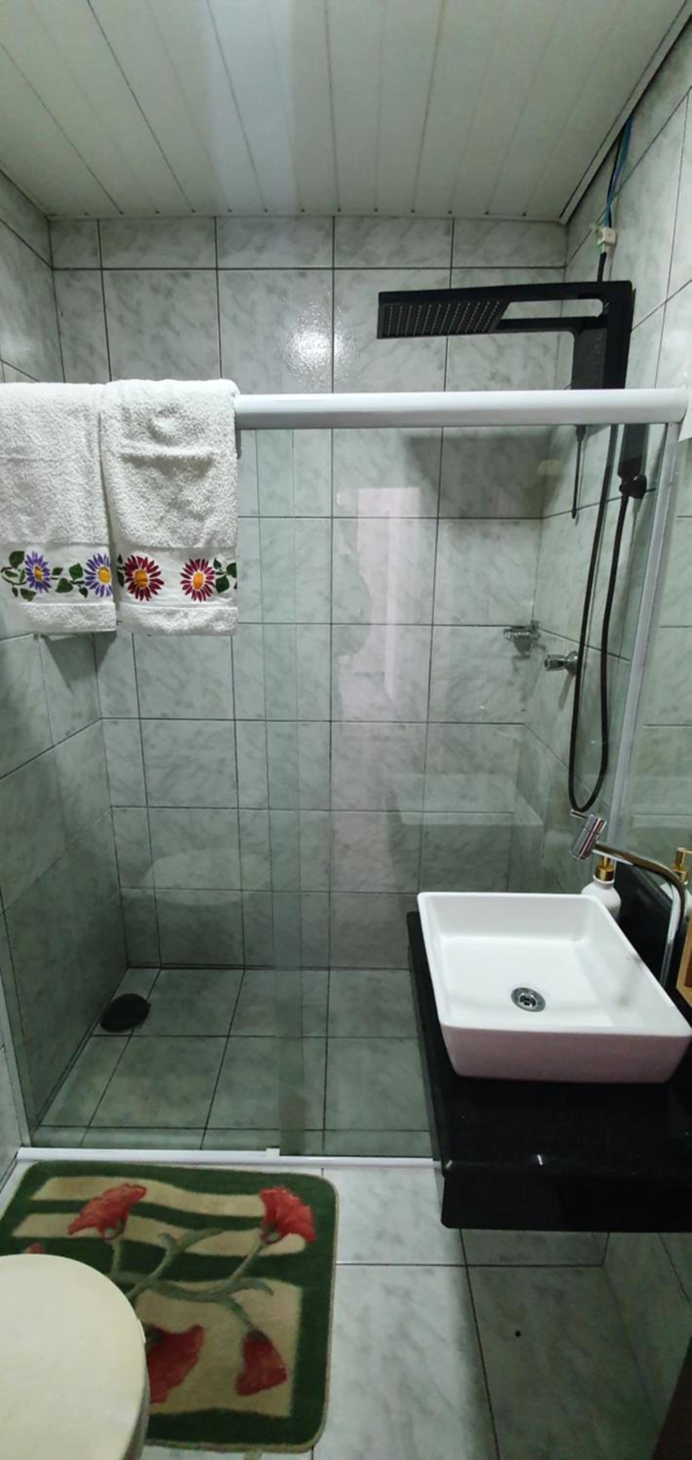 Casa Abade - 4 Quartos - Excelente Localização
