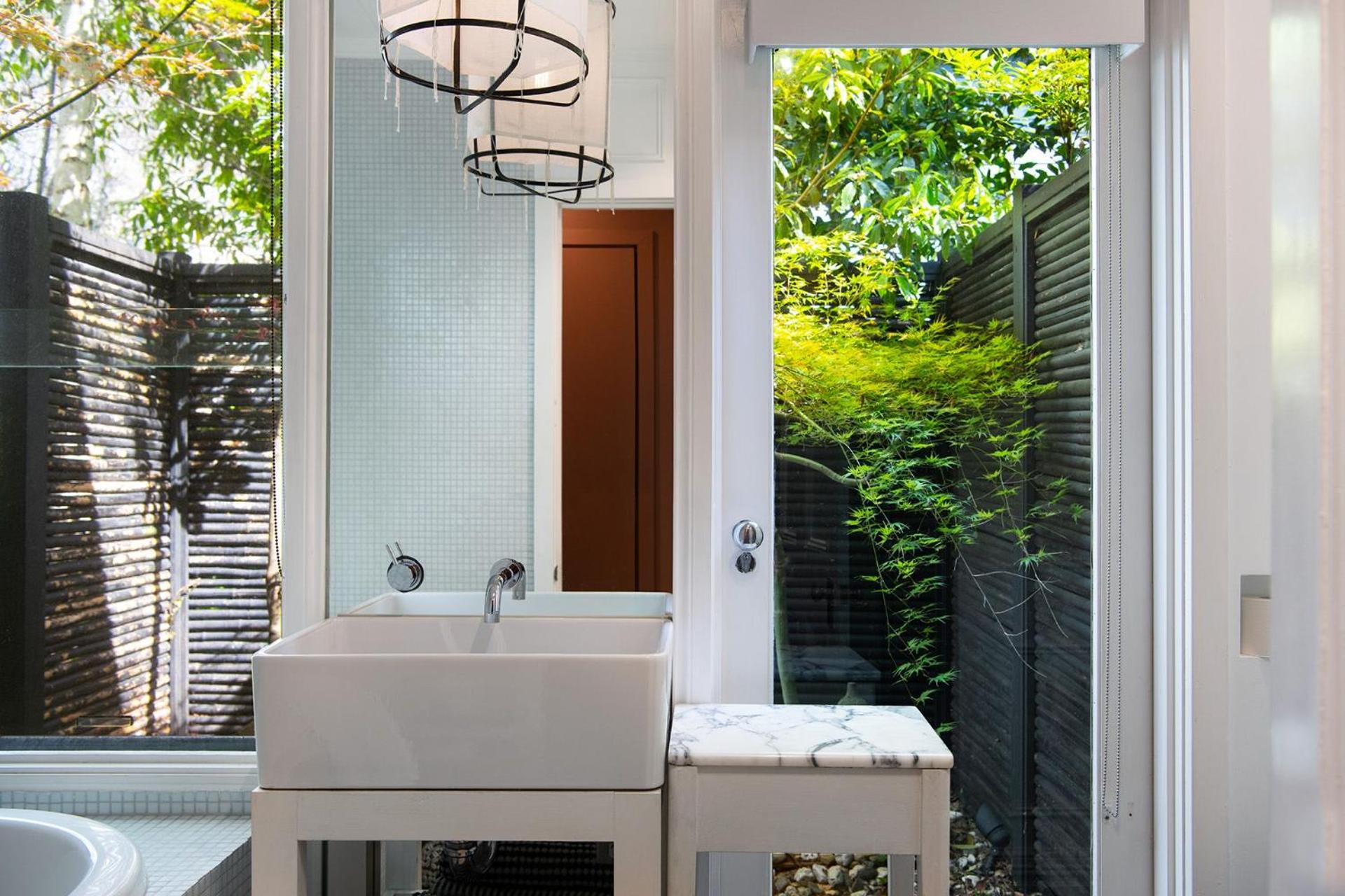 Harts Lane Haus- outdoor entertainer, pet friendly