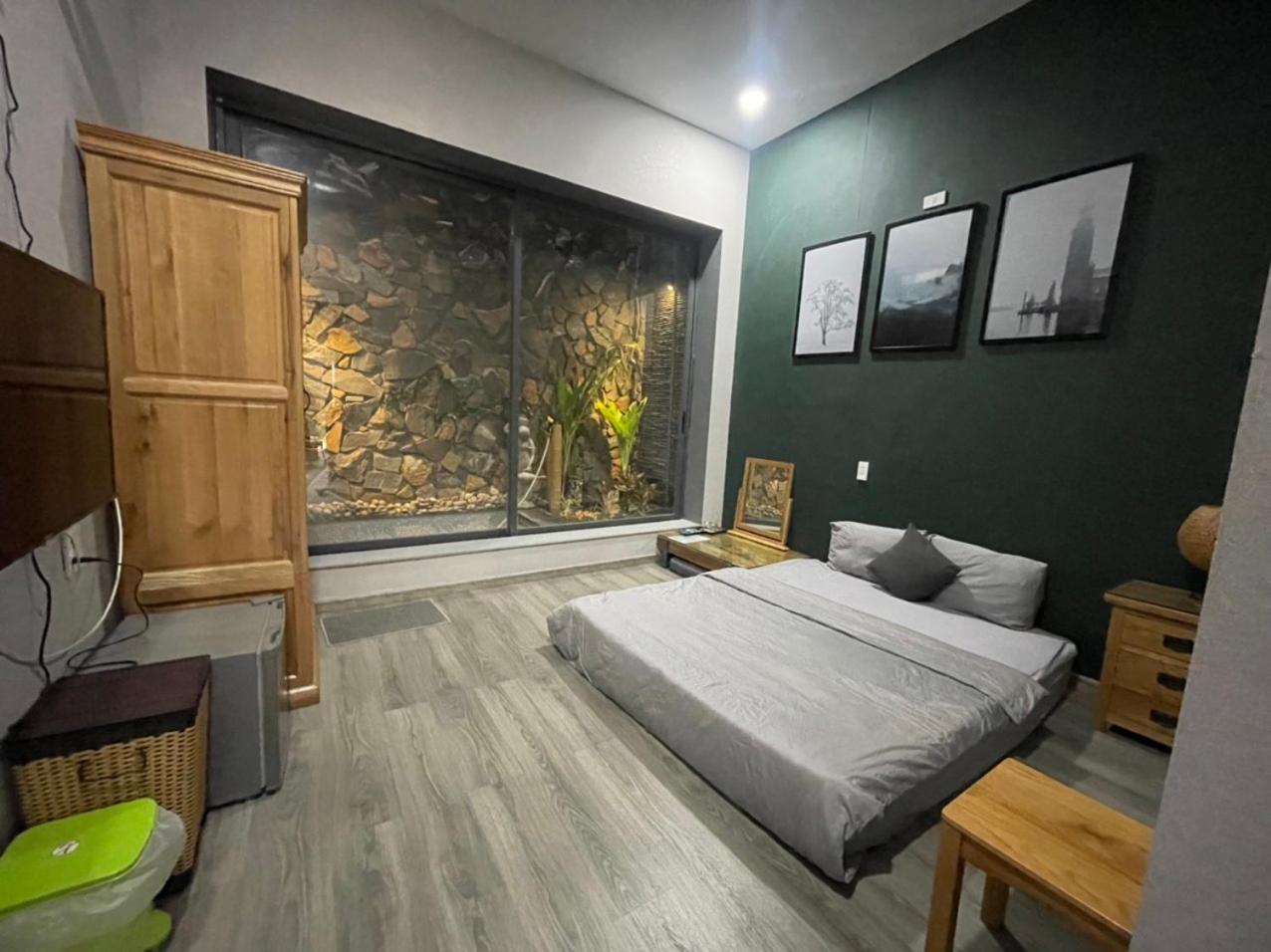 The Grandparents Homestay Full Nguyên Căn view 2