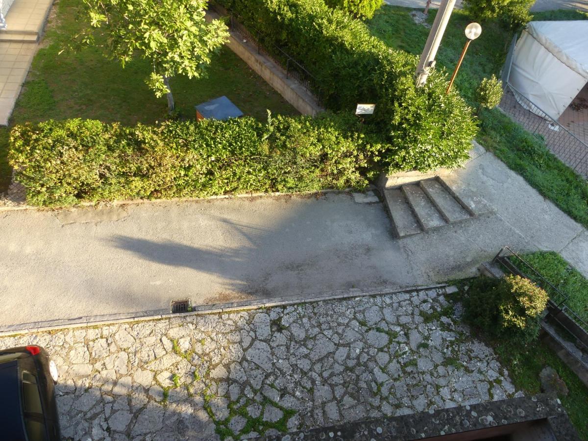 Photo 28