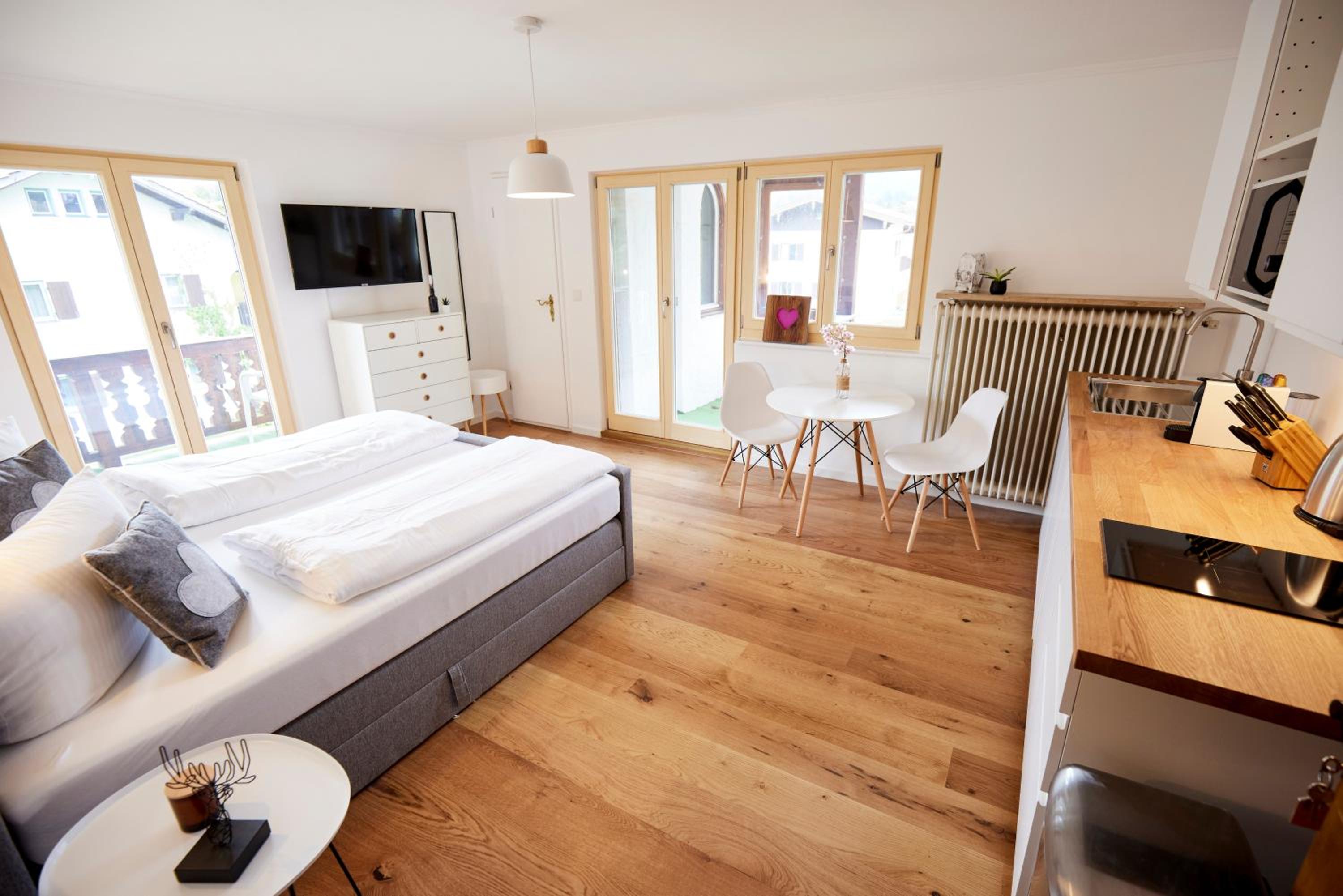 Apartmenthaus am Tegernsee - Studios mit Küchenzeile und mit Bus erreichbar