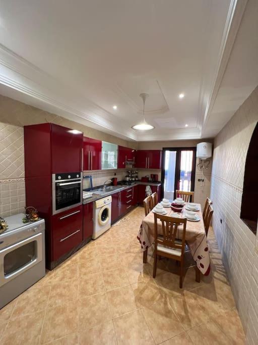 Superbe appartement avec parking gratuit