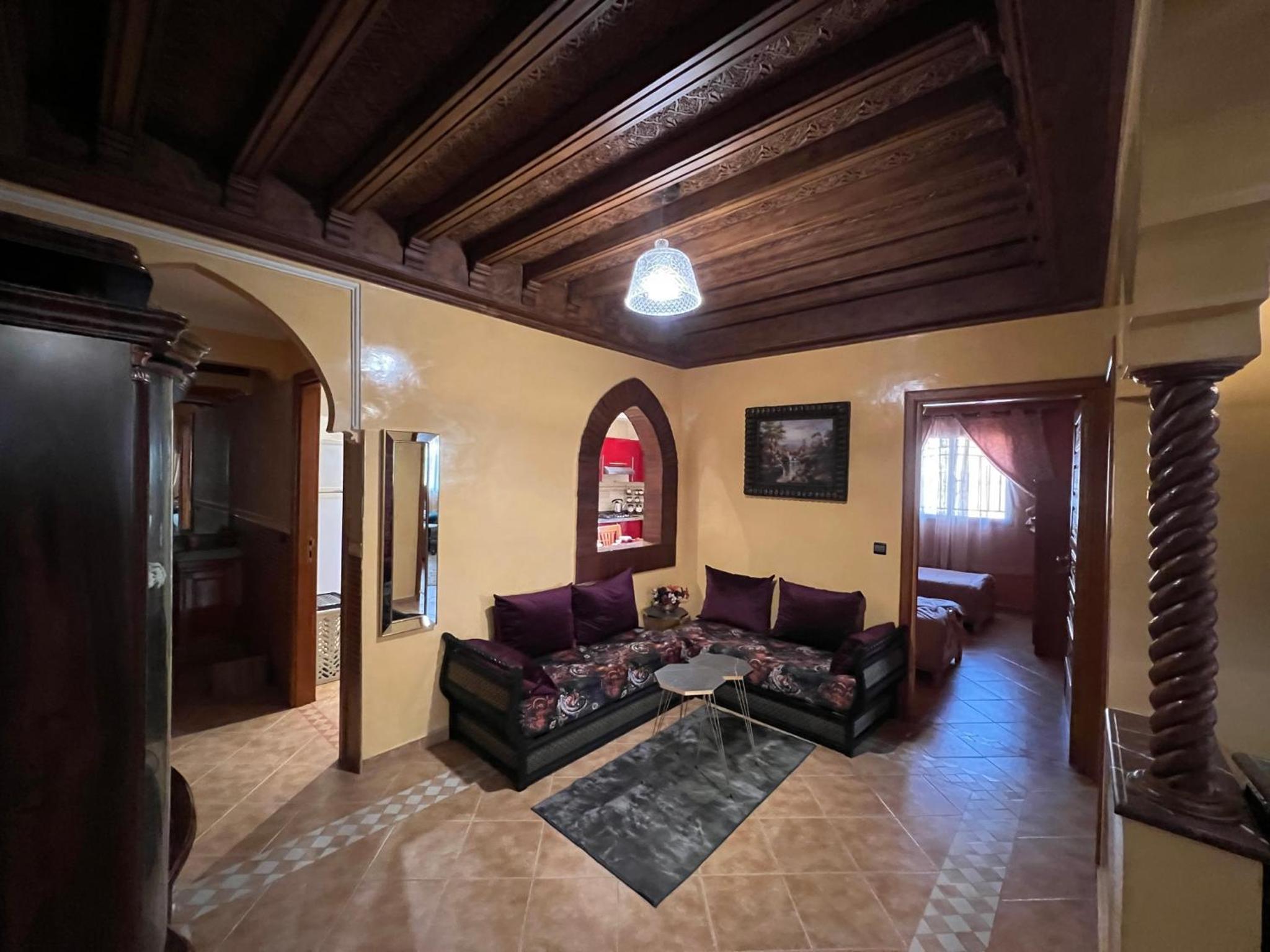 Superbe appartement avec parking gratuit