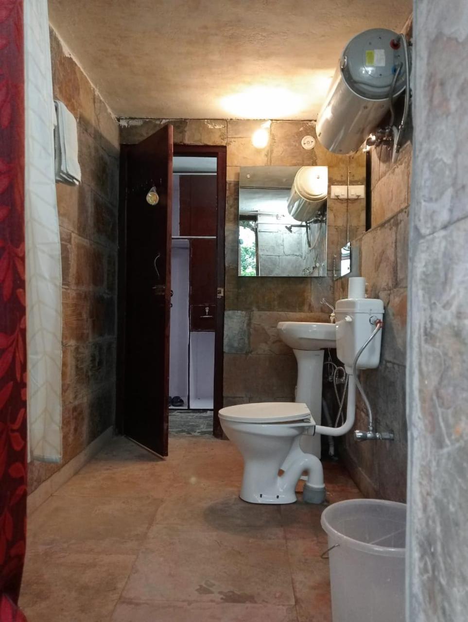 Photo 19