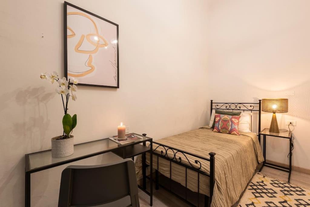 Apartments Florence-4 bedroom in Pellicceria (sx)