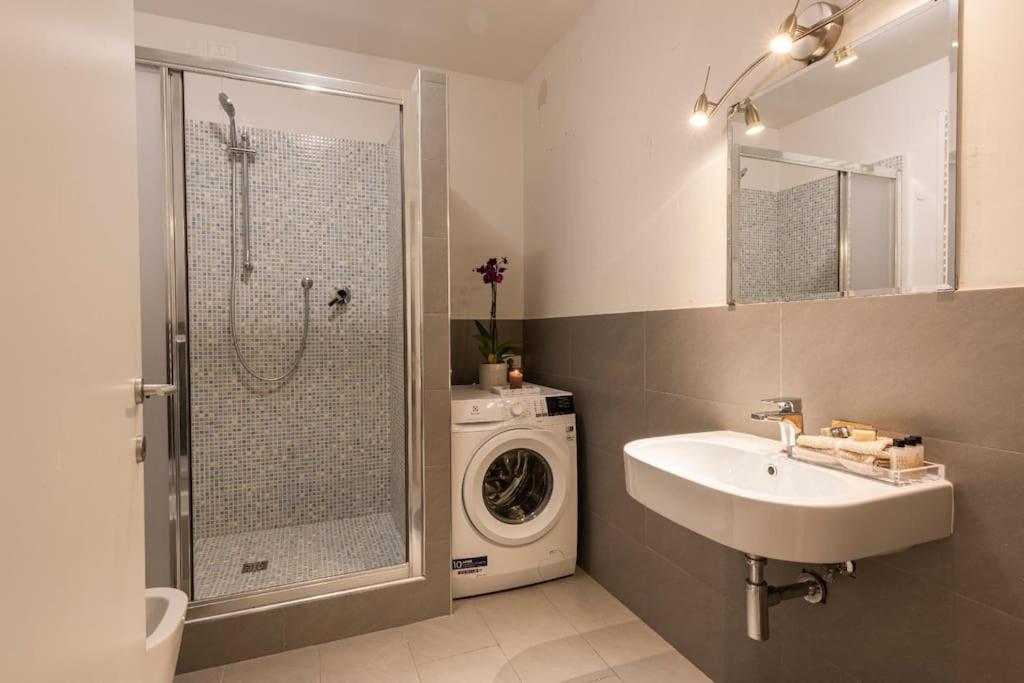 Apartments Florence-4 bedroom in Pellicceria (sx)