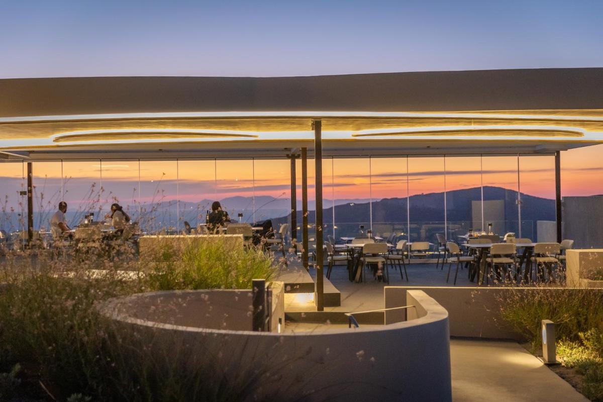 outdoor BBQ area