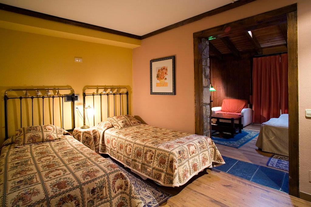 Hotel LLanos del Hospital