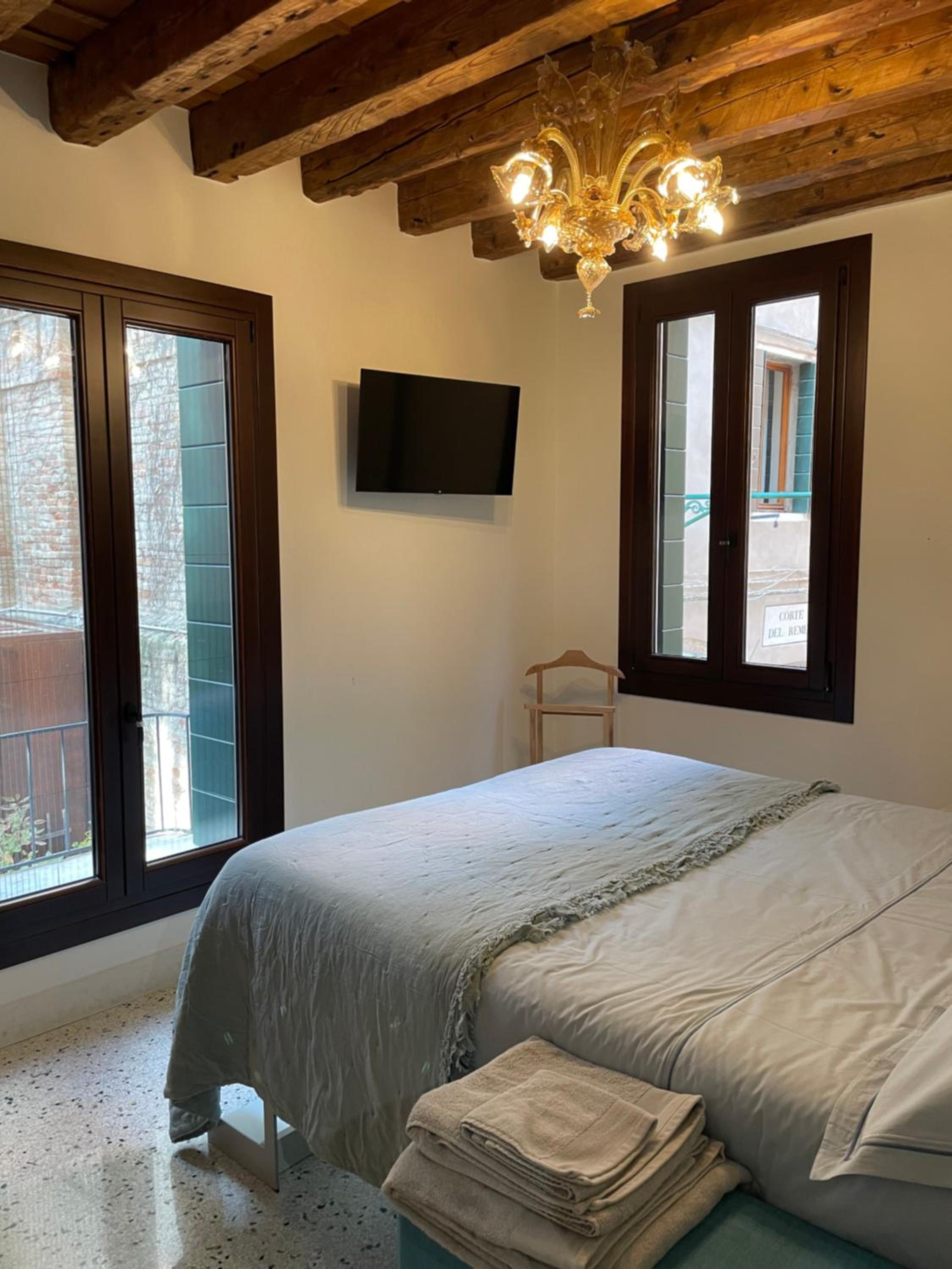 Remer Suites