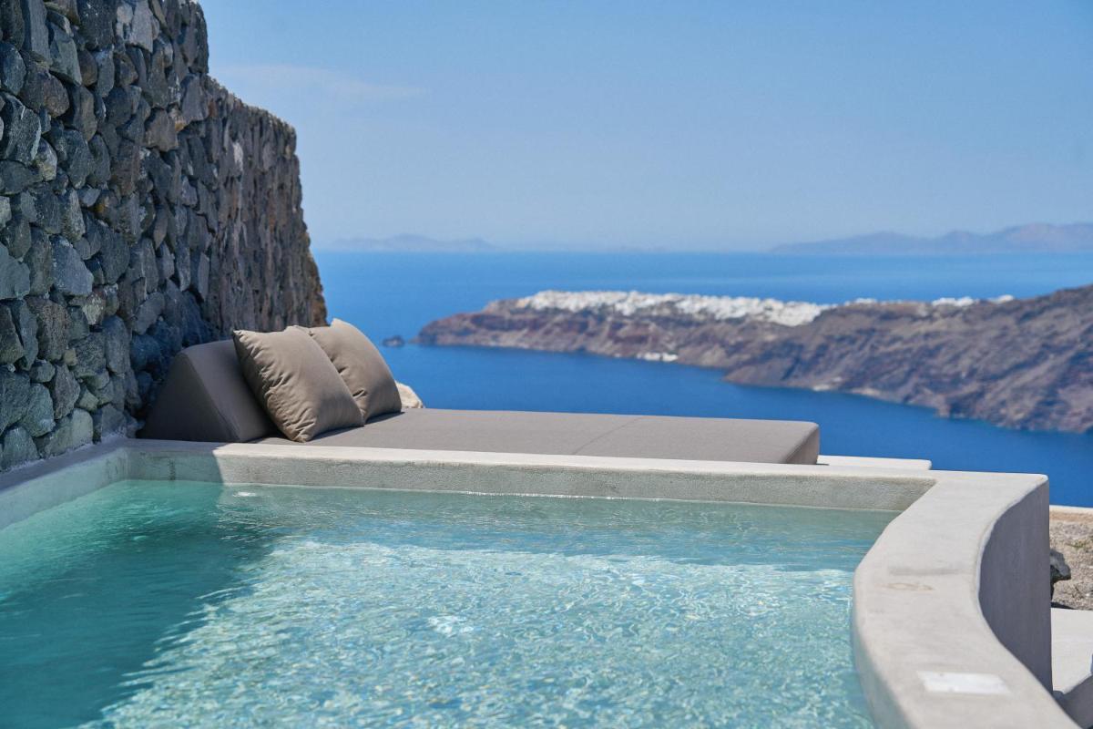 Jacuzzi