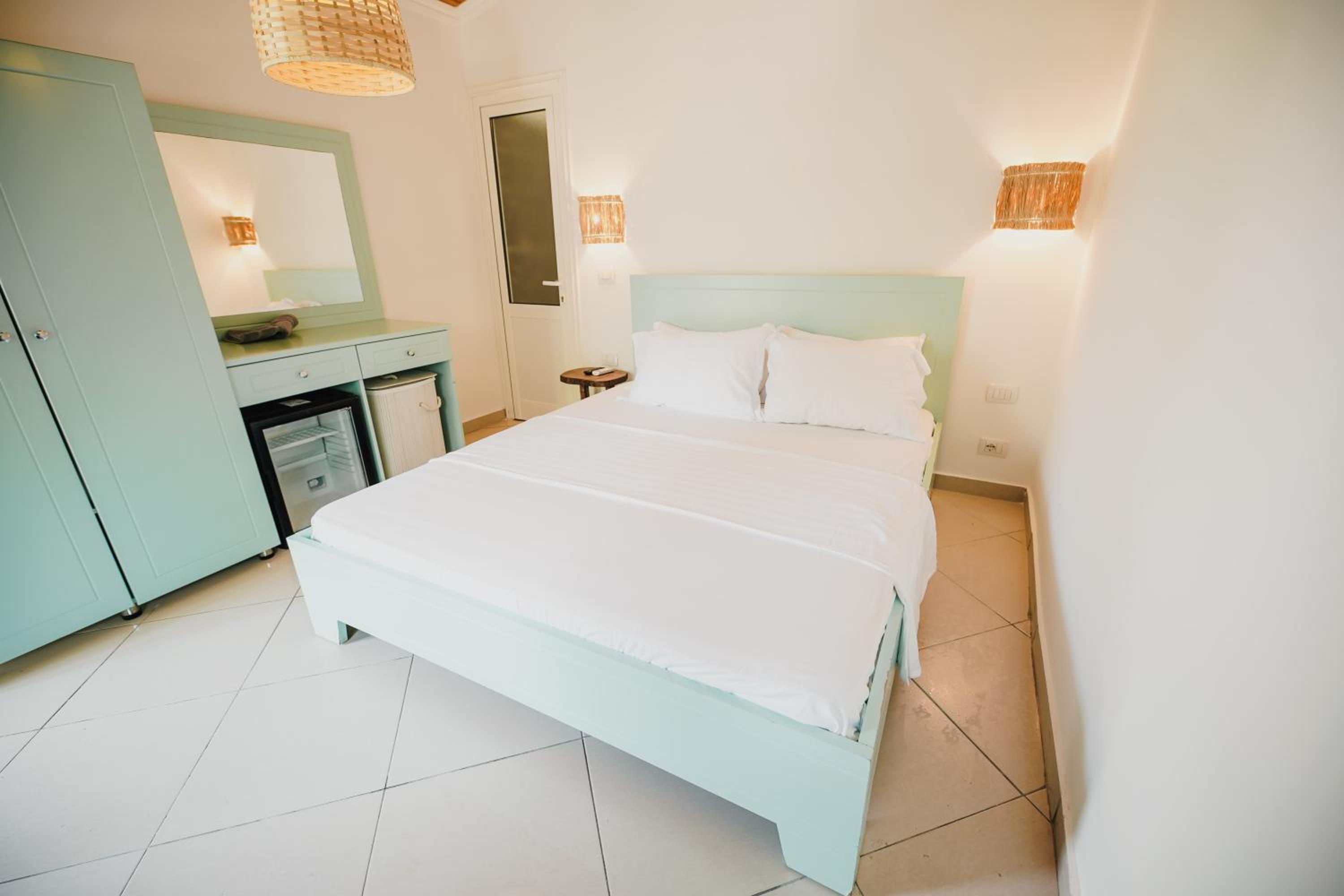 Drymades Bungalows Adults Only