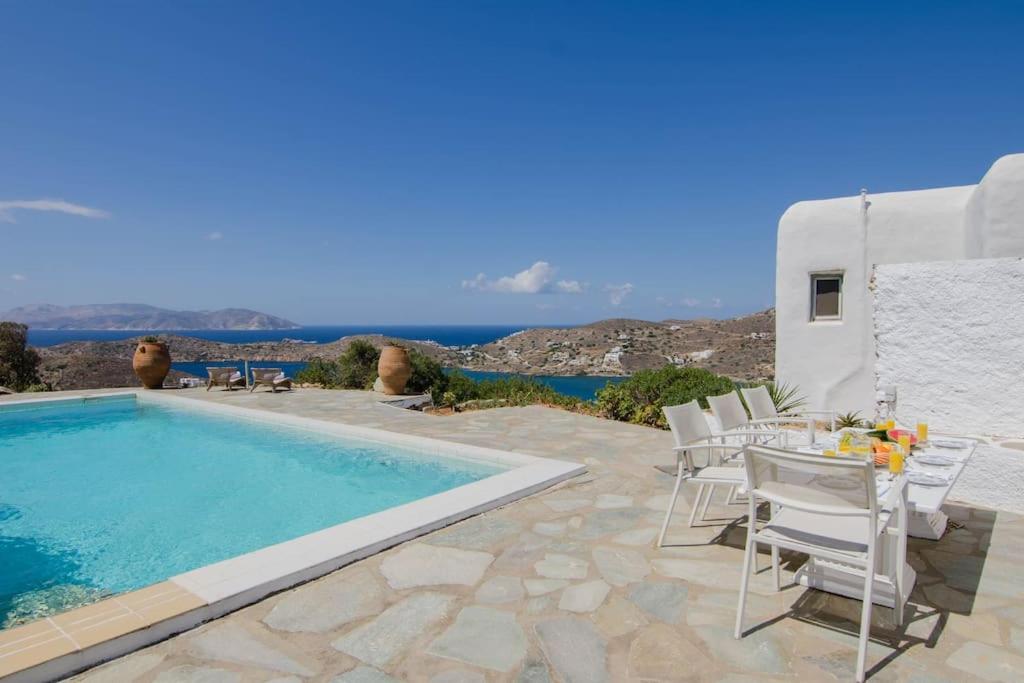 Villa Infinity