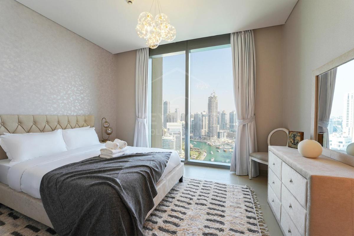 KeyHost - Superior 3BR Sea View - 52 42 Towers Dubai Marina- K2920