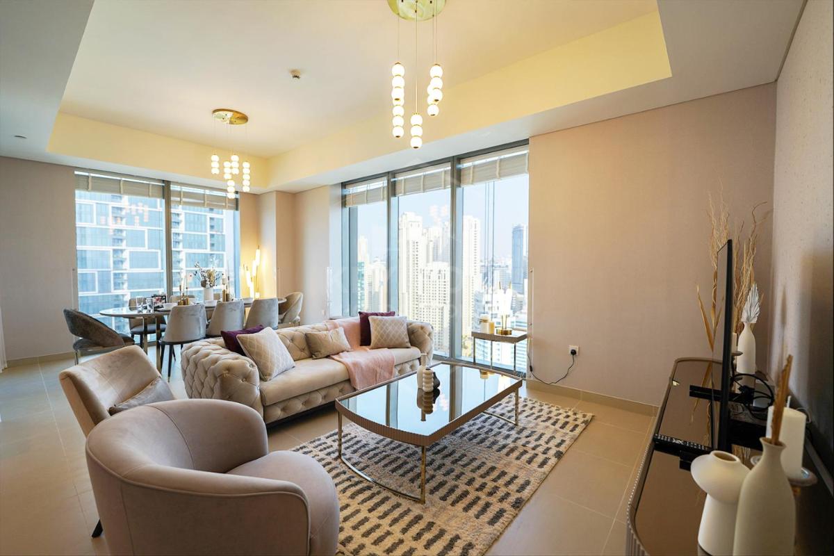 KeyHost - Superior 3BR Sea View - 52 42 Towers Dubai Marina- K2920