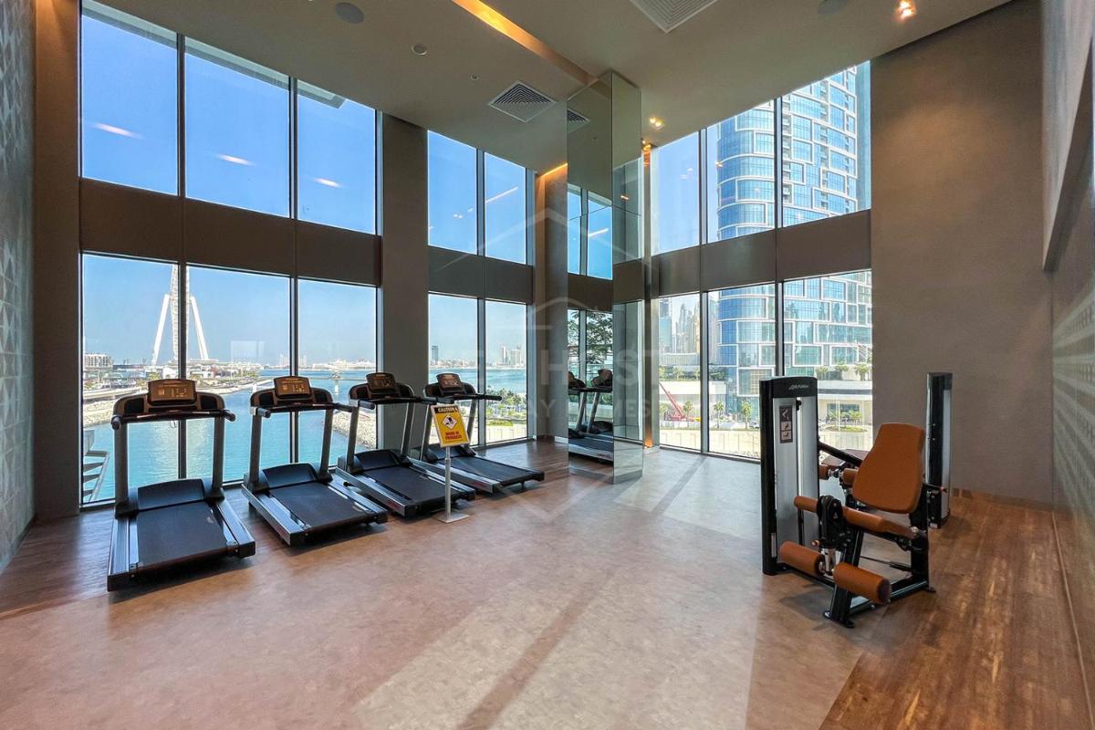 KeyHost - Superior 3BR Sea View - 52 42 Towers Dubai Marina- K2920