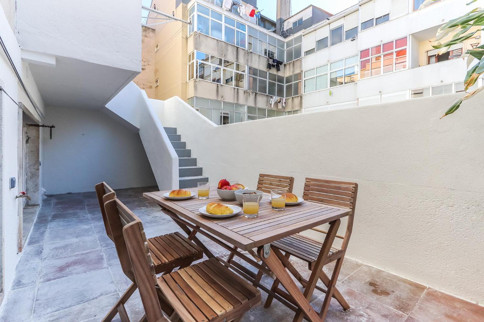 Vita Portucale ! Olaias Design with Terrace view 3